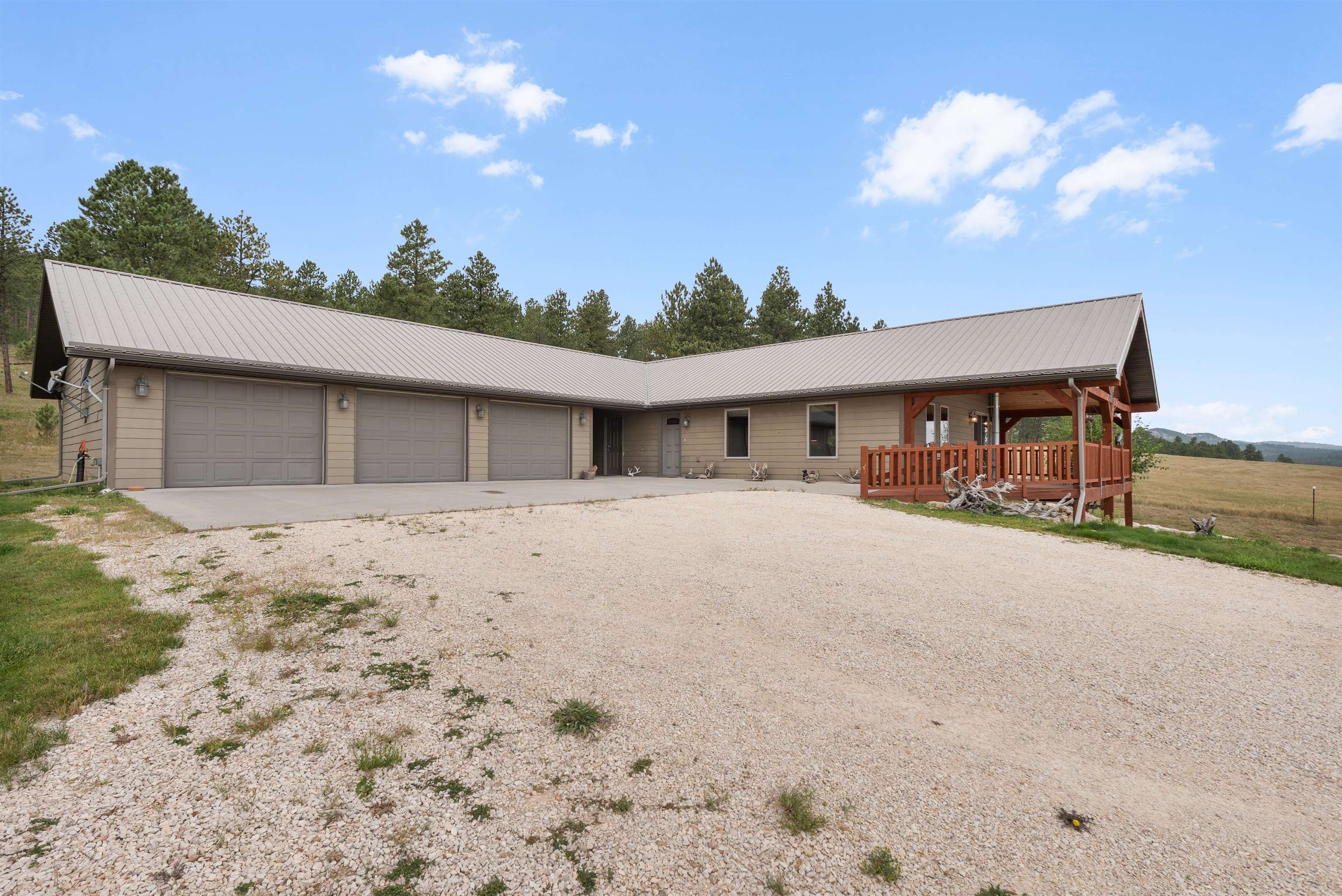 11585 War Bonnet Road Property Photo 6