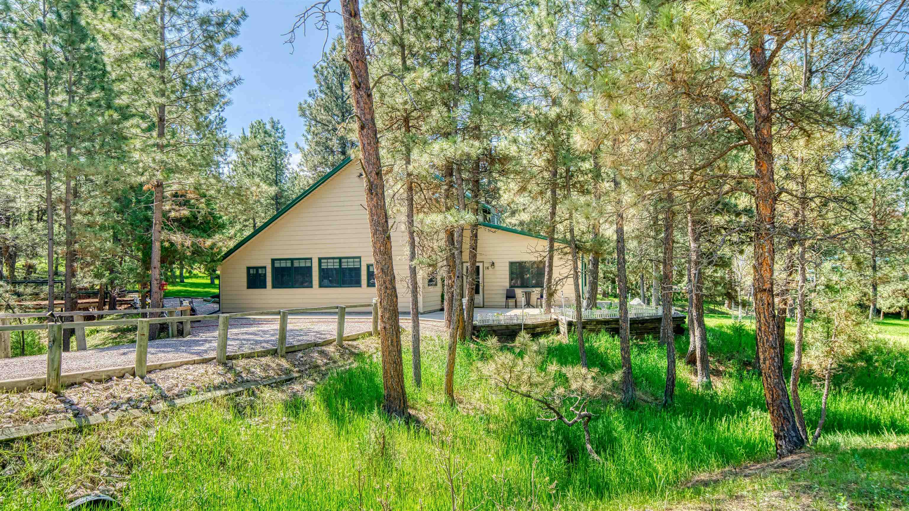 16 Deer Draw Trail Property Photo 1