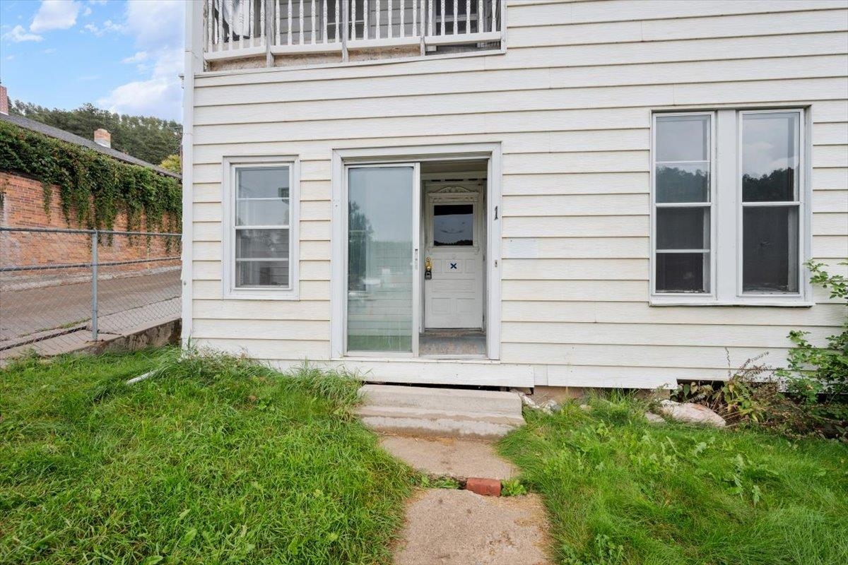 1 Charles Street Property Photo 4