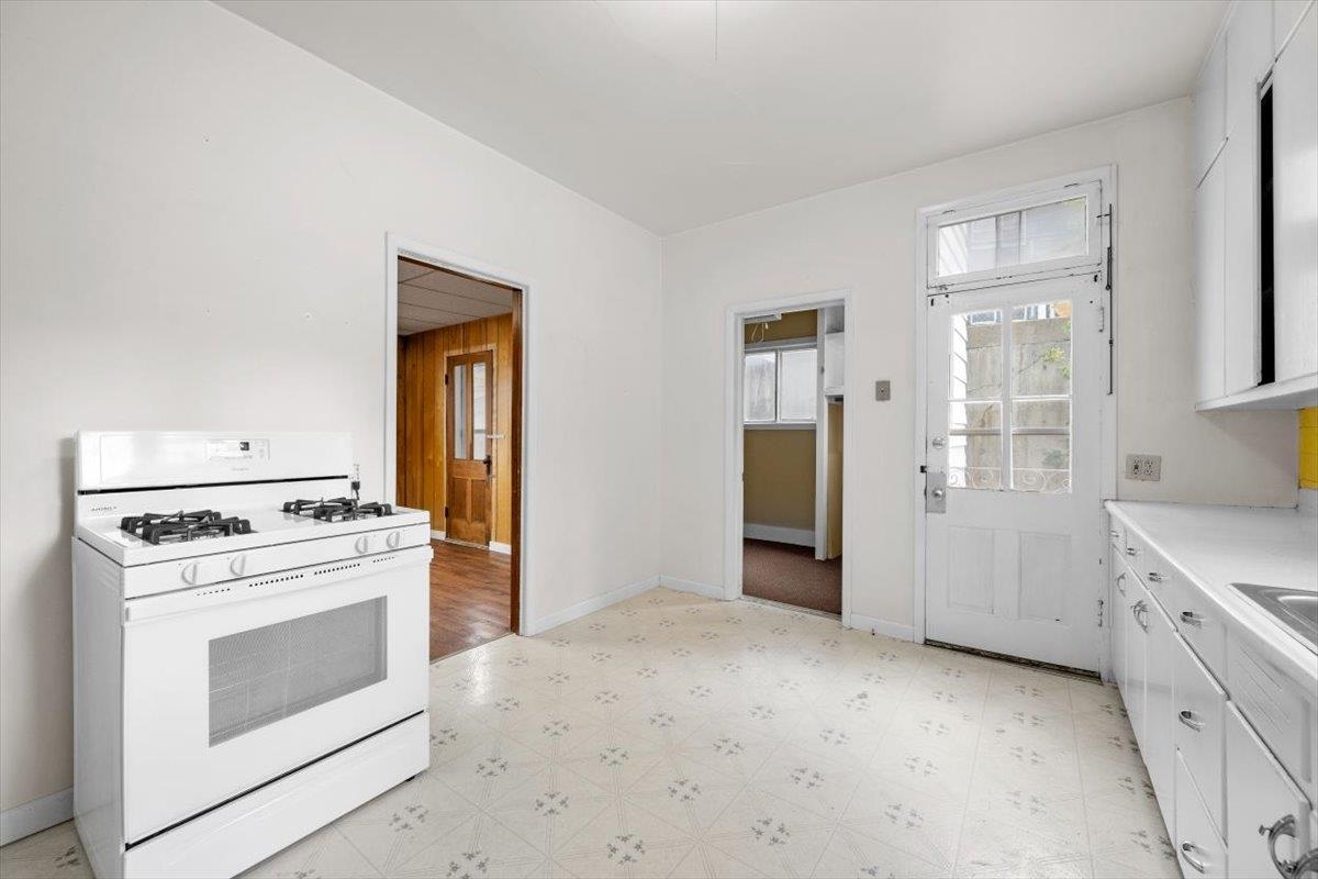 1 Charles Street Property Photo 25