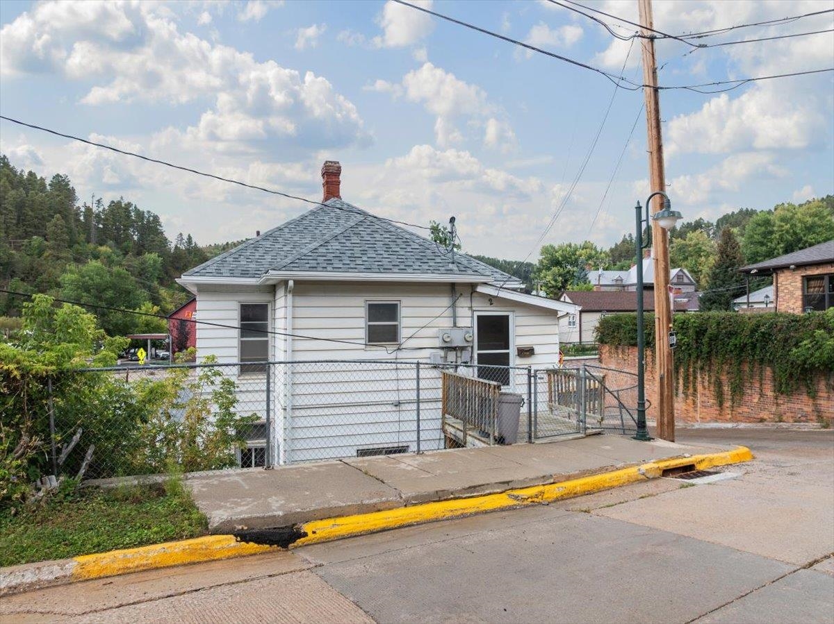 1 Charles Street Property Photo 33