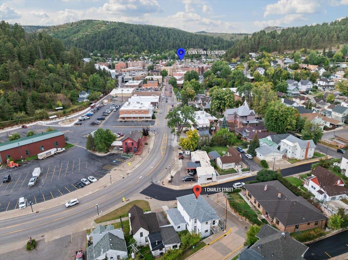 1 Charles Street Property Photo 35