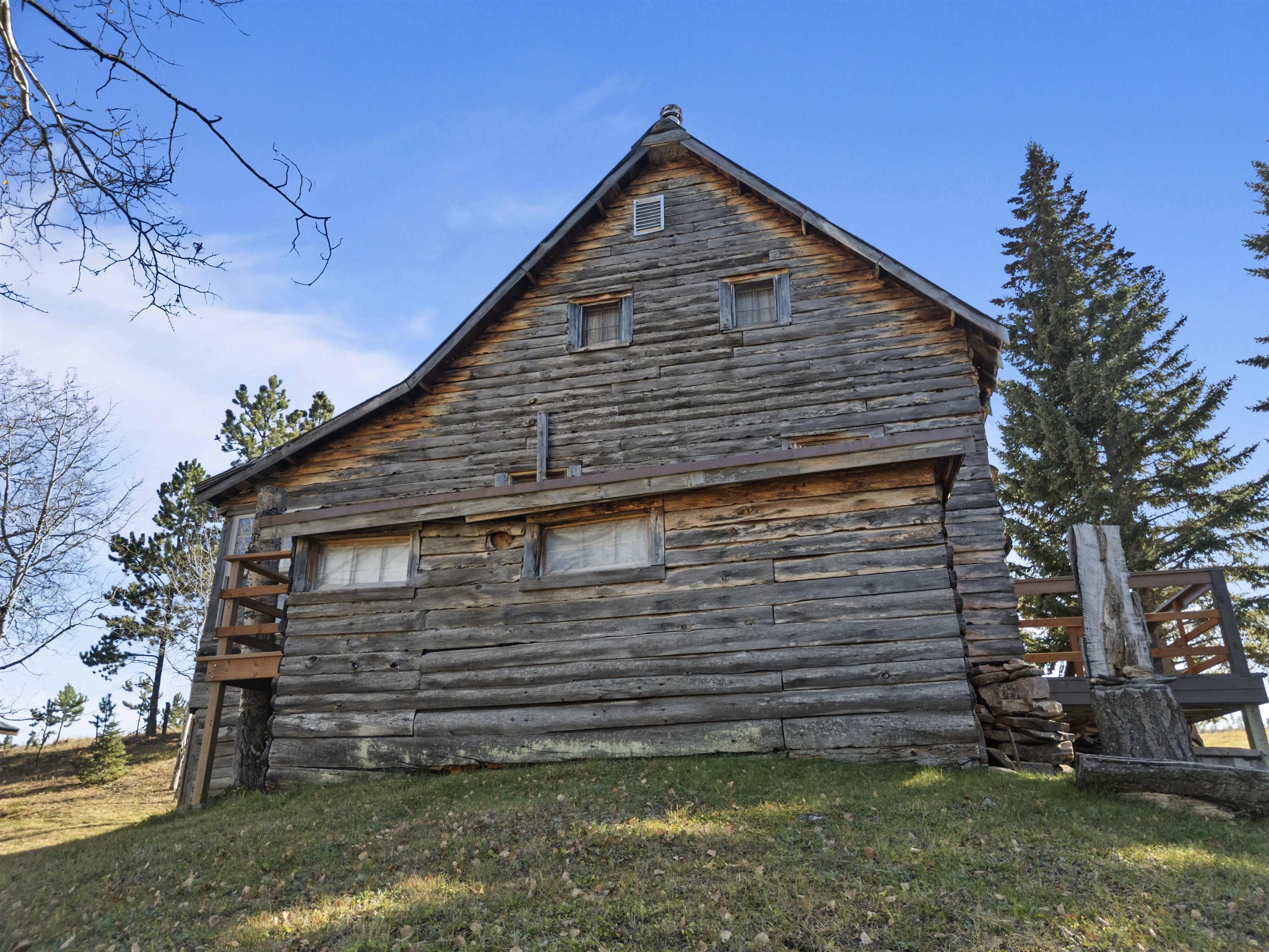 10166 Lap Circle Rd. Property Photo 6