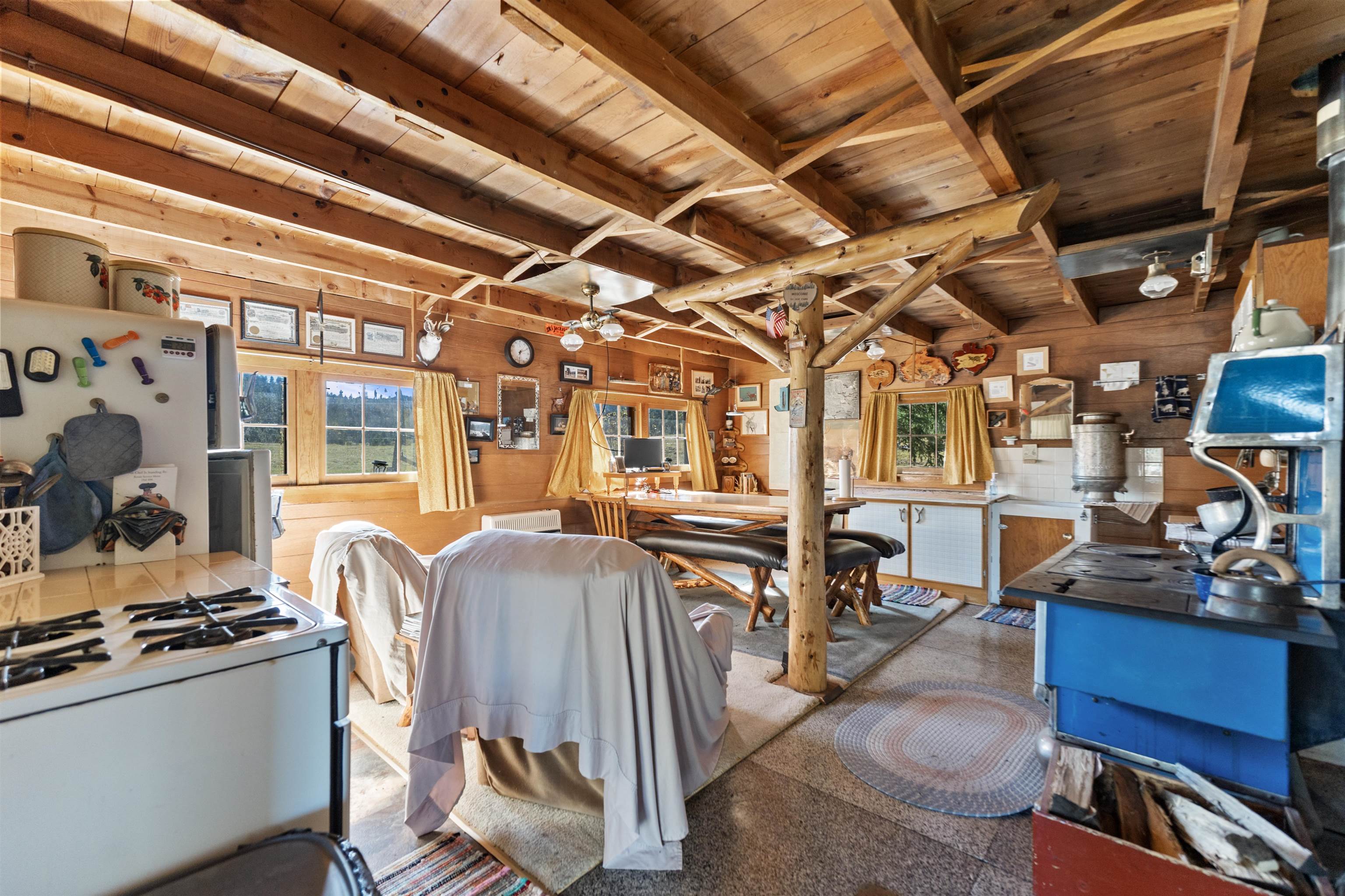 10166 Lap Circle Rd. Property Photo 11