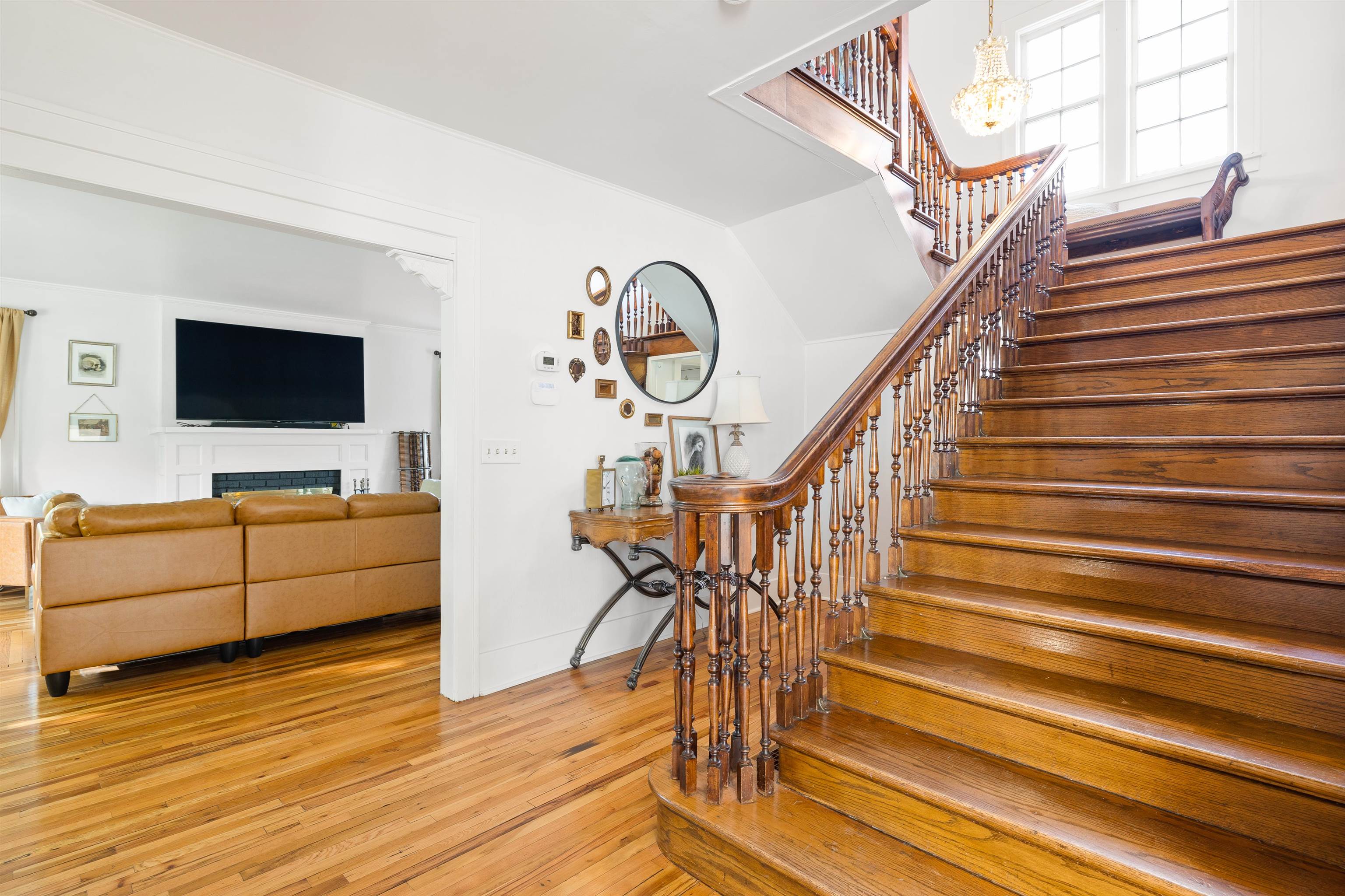 1000 West Boulevard Property Photo 7