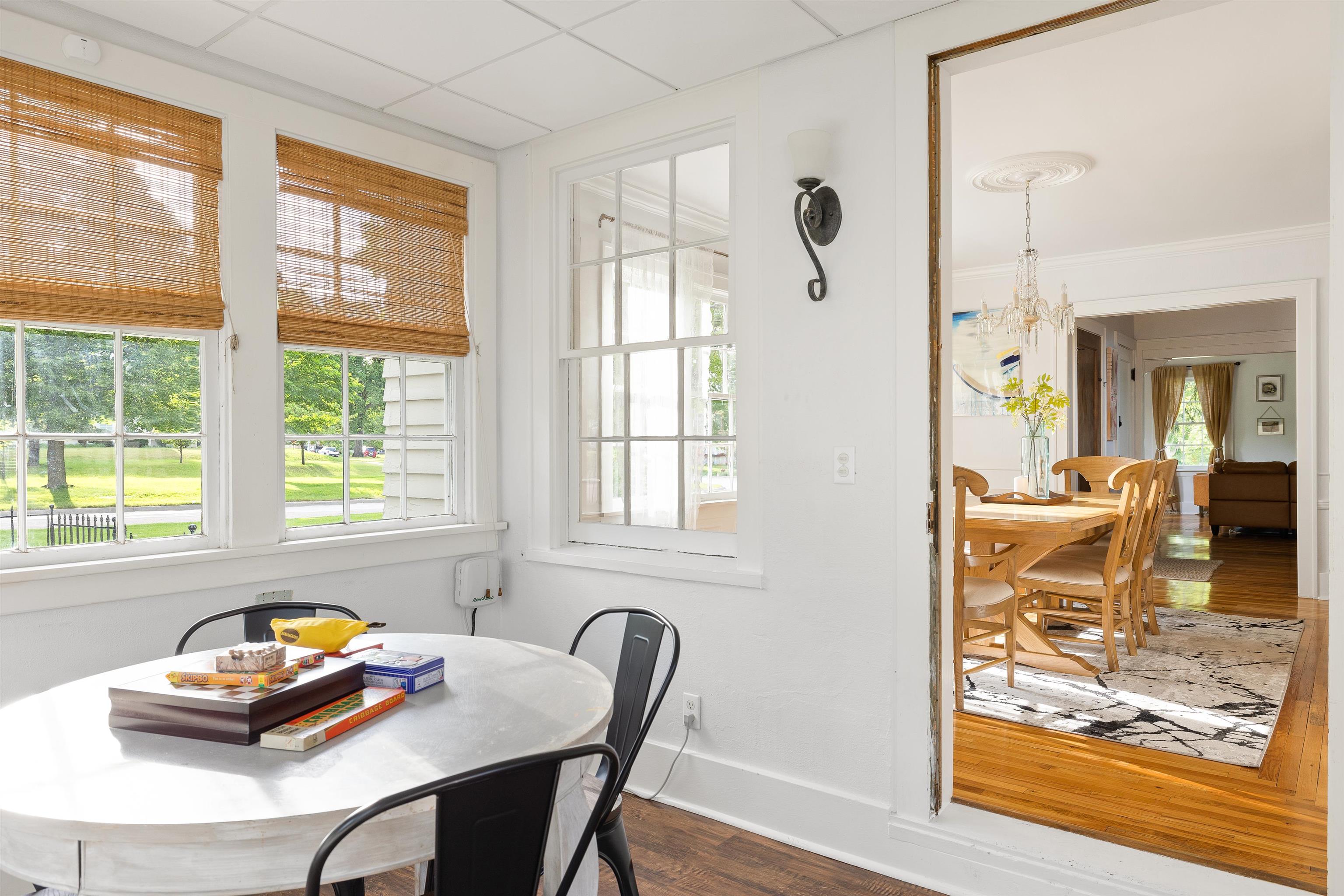 1000 West Boulevard Property Photo 16