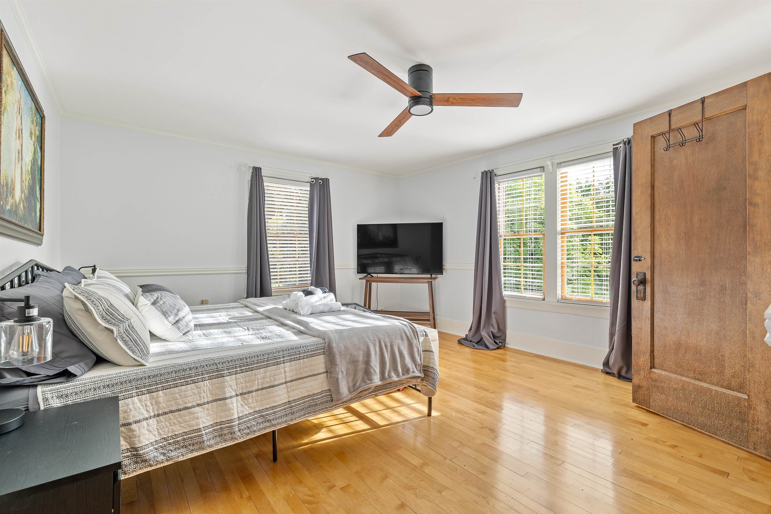 1000 West Boulevard Property Photo 25