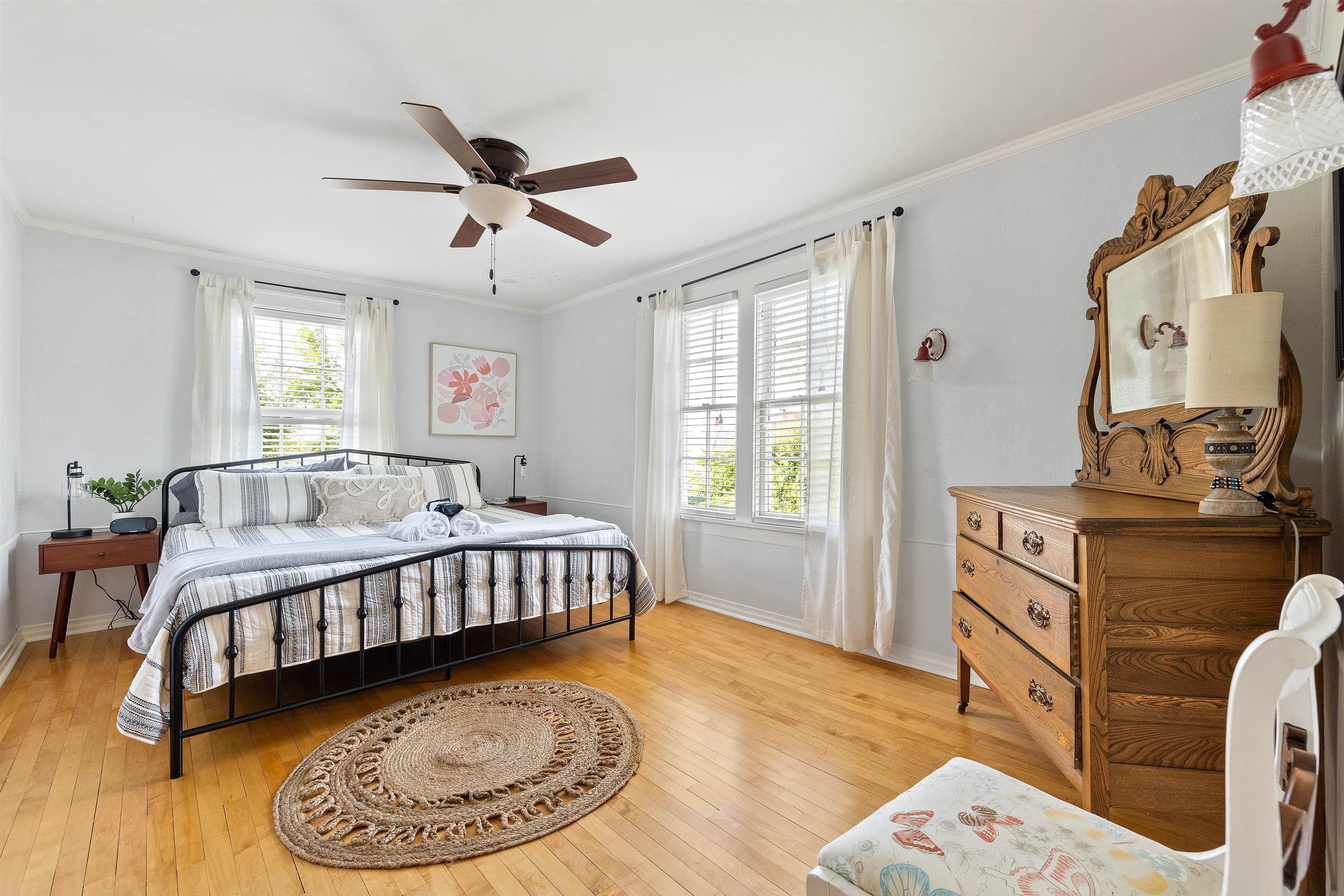 1000 West Boulevard Property Photo 26