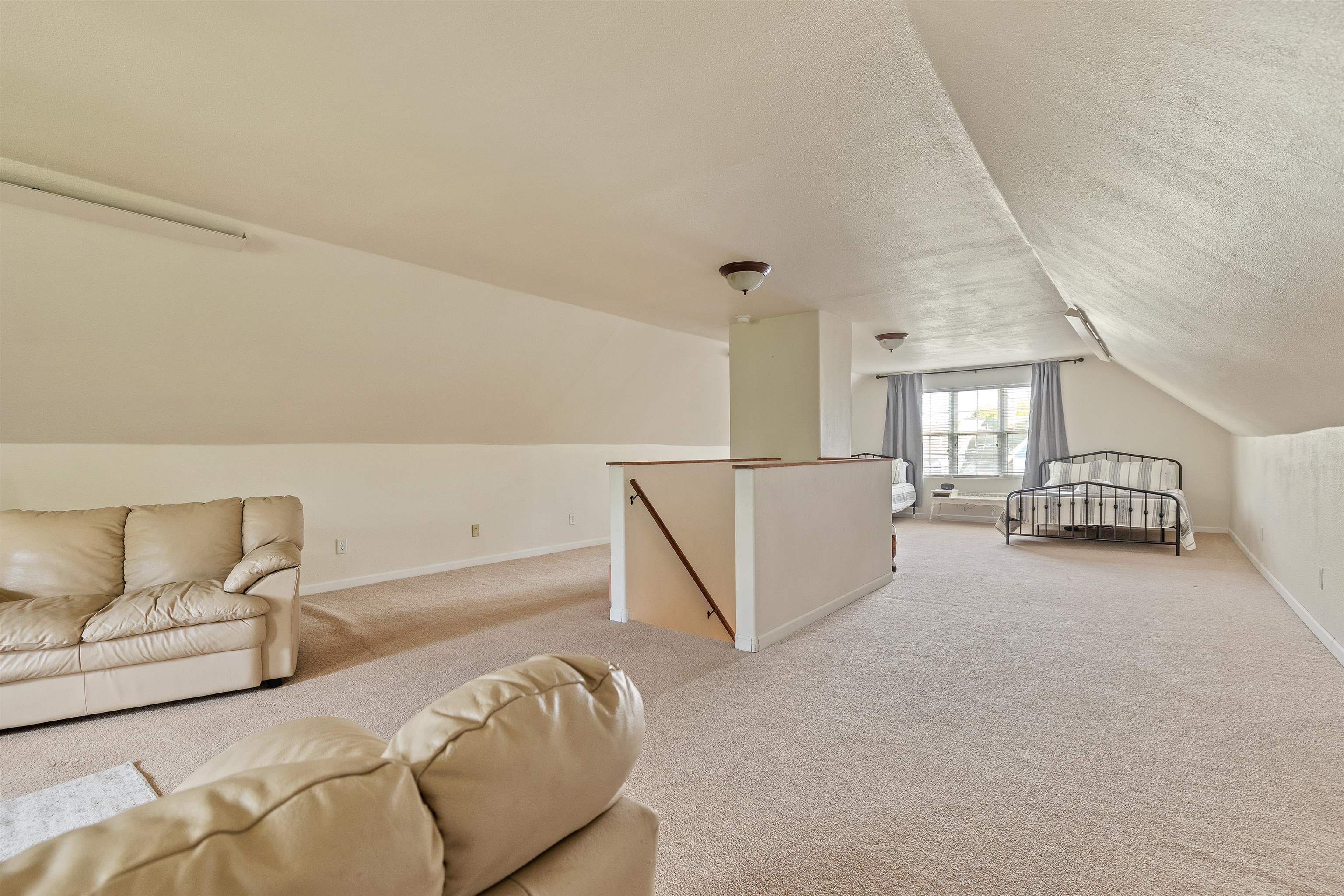 1000 West Boulevard Property Photo 31