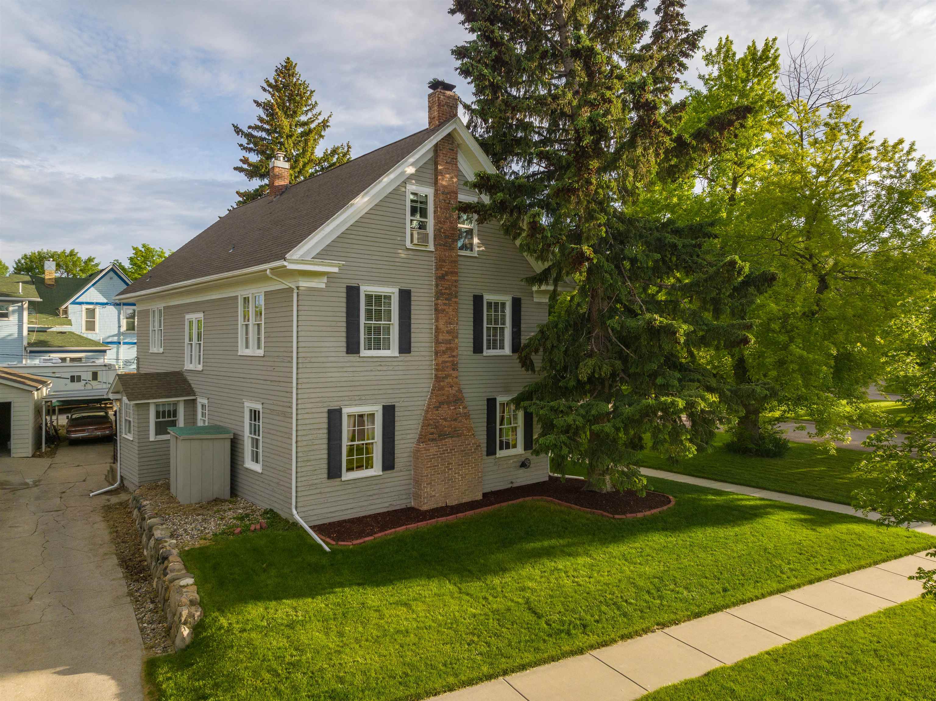 1000 West Boulevard Property Photo 38