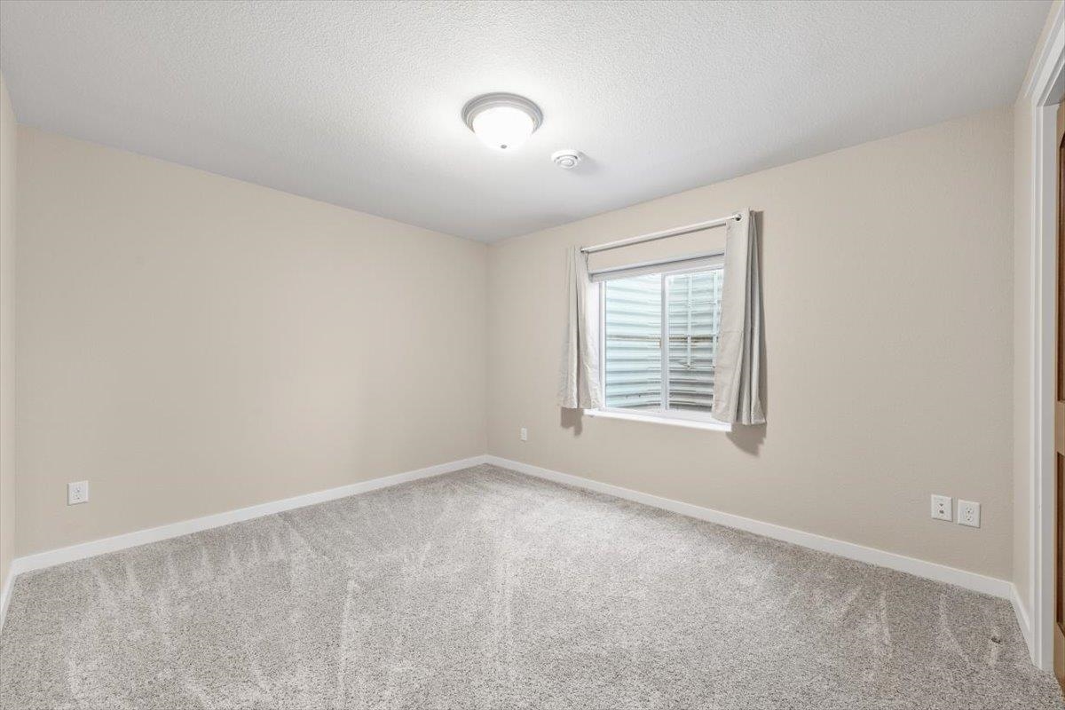 1722 Iron Horse Loop Property Photo 22