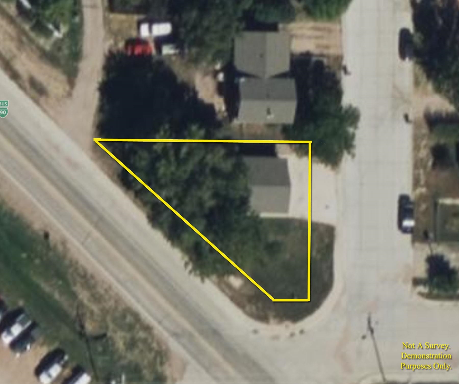 304 Riley Avenue Property Photo 4
