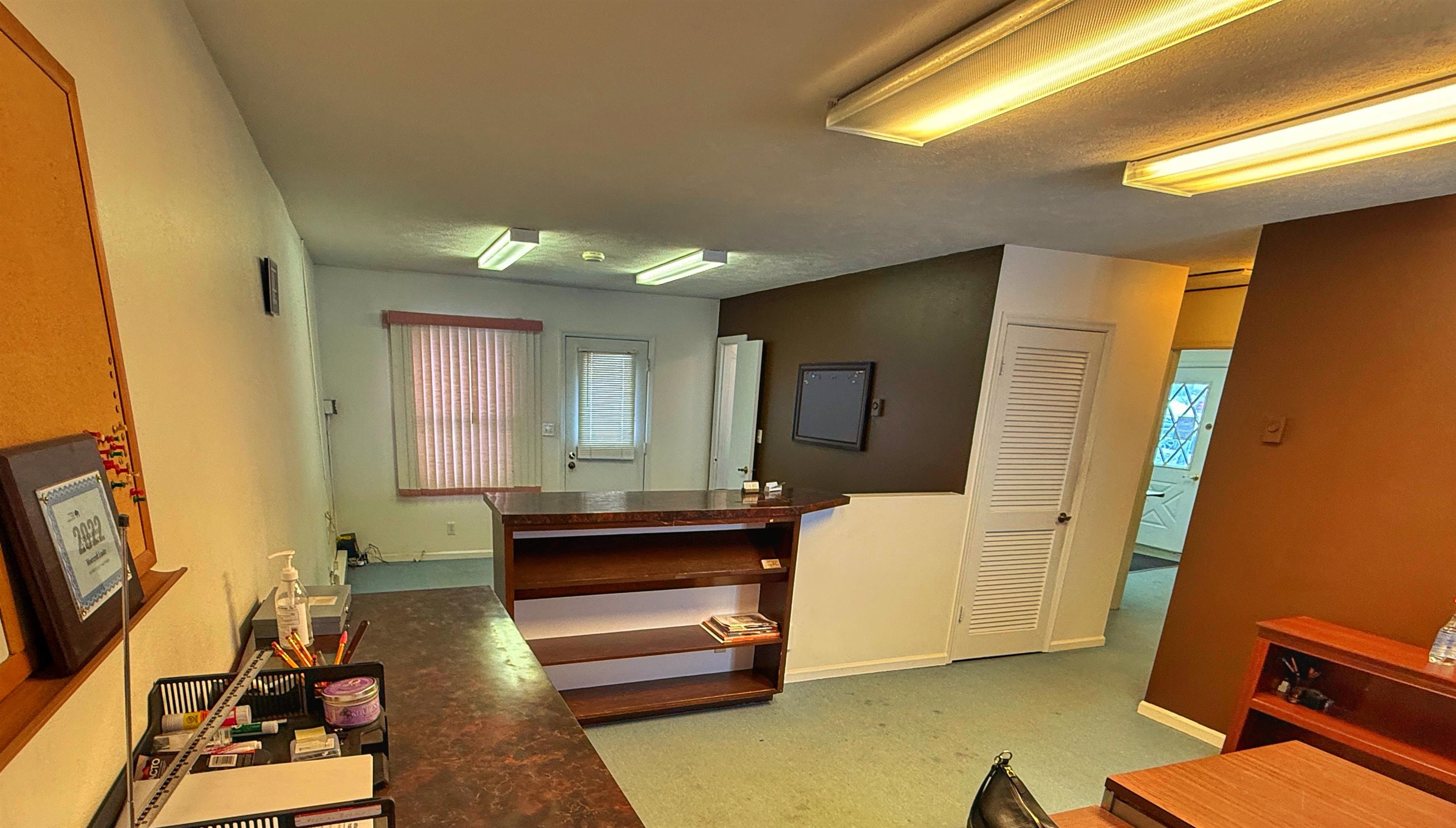 304 Riley Avenue Property Photo 9