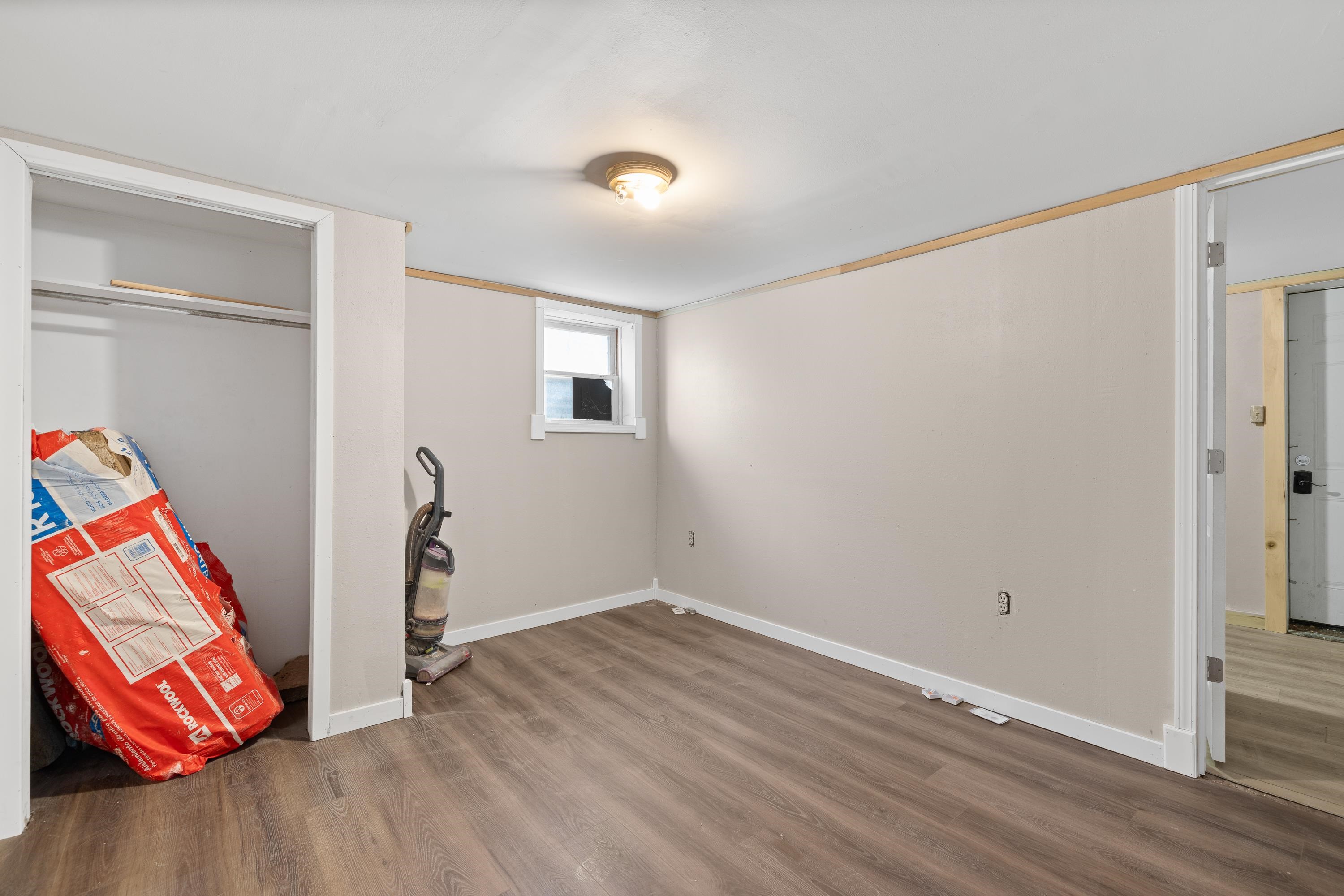 121 E College Avenue Property Photo 10