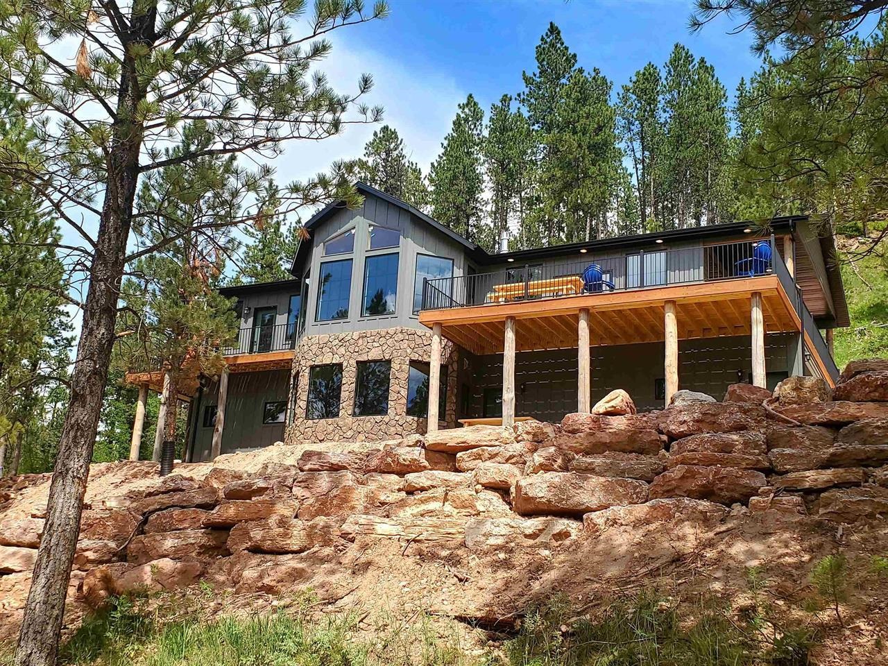 20076 Higgins Gulch Road Property Photo 1