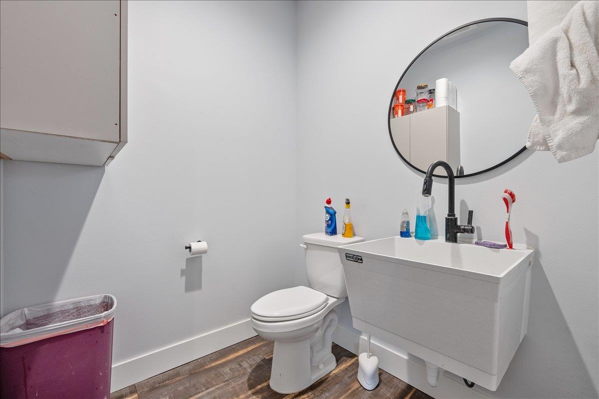 5170 Airport Road Property Photo 20