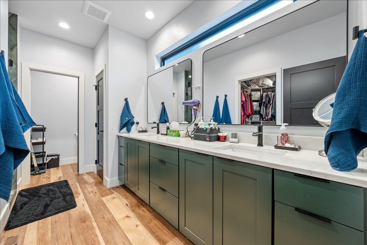 5170 Airport Road Property Photo 24