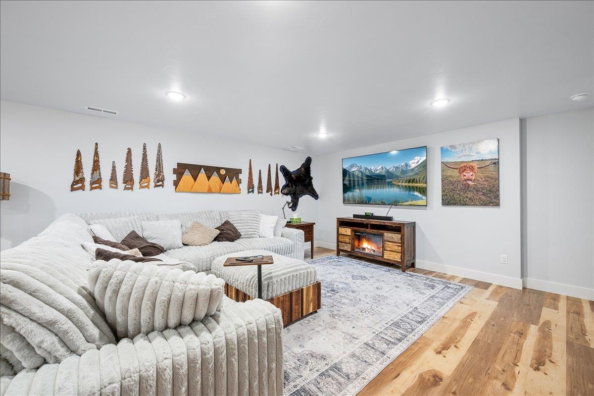 5170 Airport Road Property Photo 31