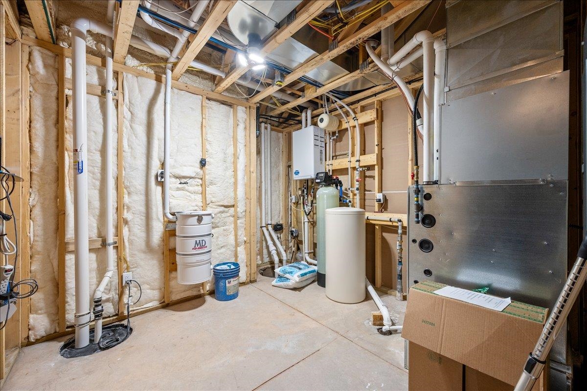 5170 Airport Road Property Photo 39