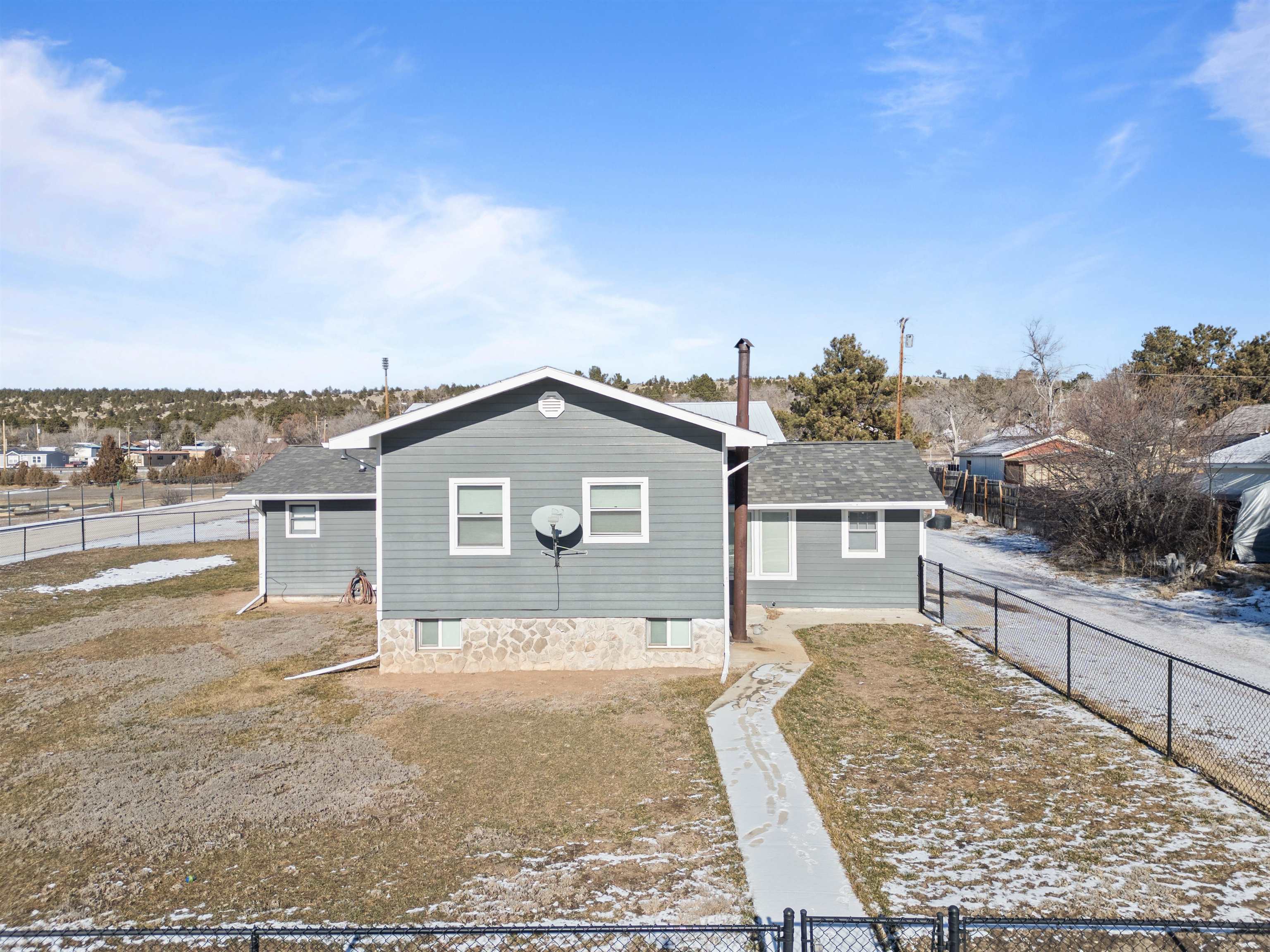 519 Pine Property Photo 32
