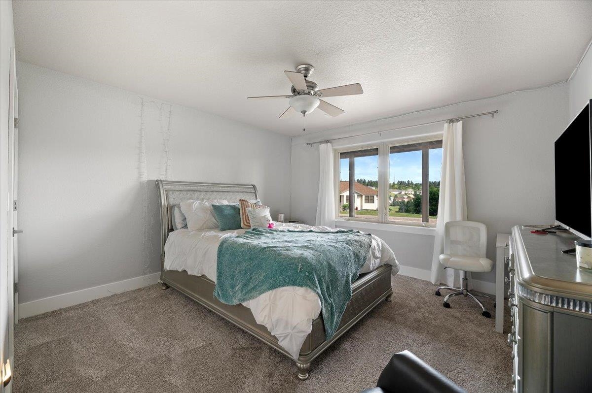 1920 Remuda Lane Property Photo 27
