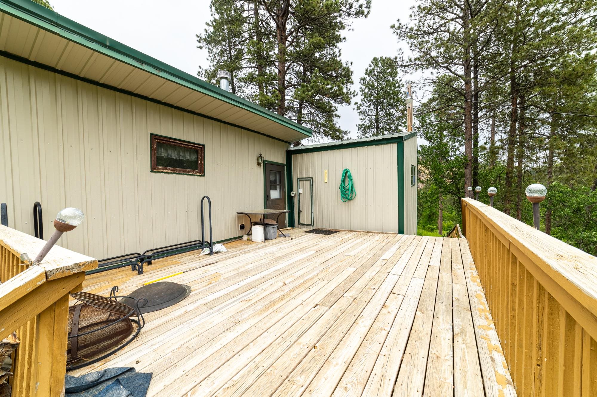 20575 Whitewood Creek Road Property Photo 6