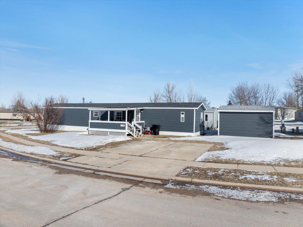 1138 Crow Peak Lane Property Photo 1