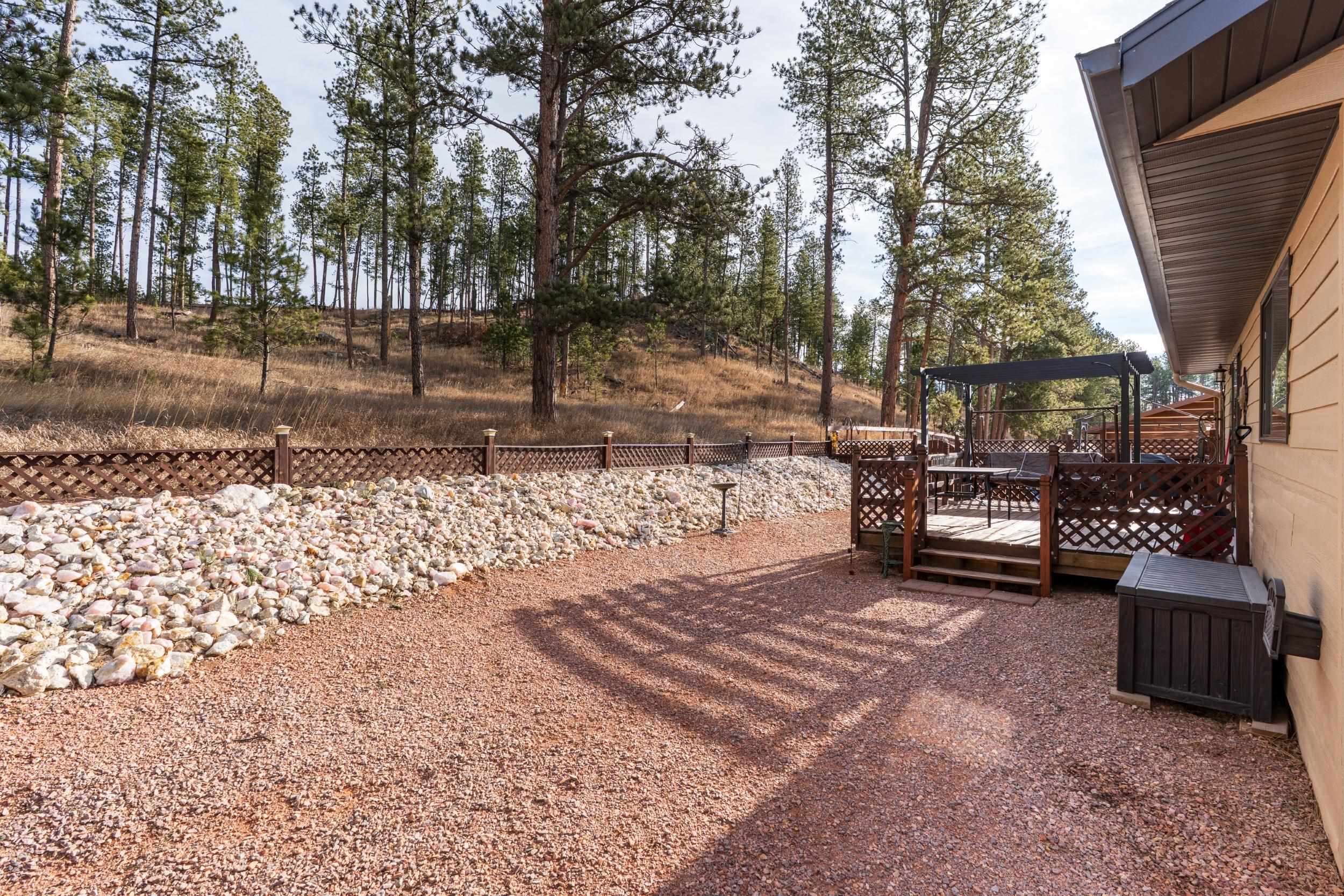 26020 Golden Willow Parkway Property Photo 24