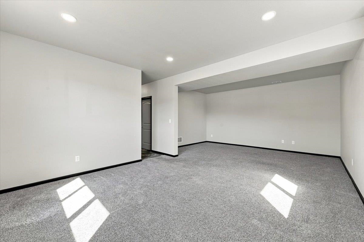 2659 Meadows Drive Property Photo 27