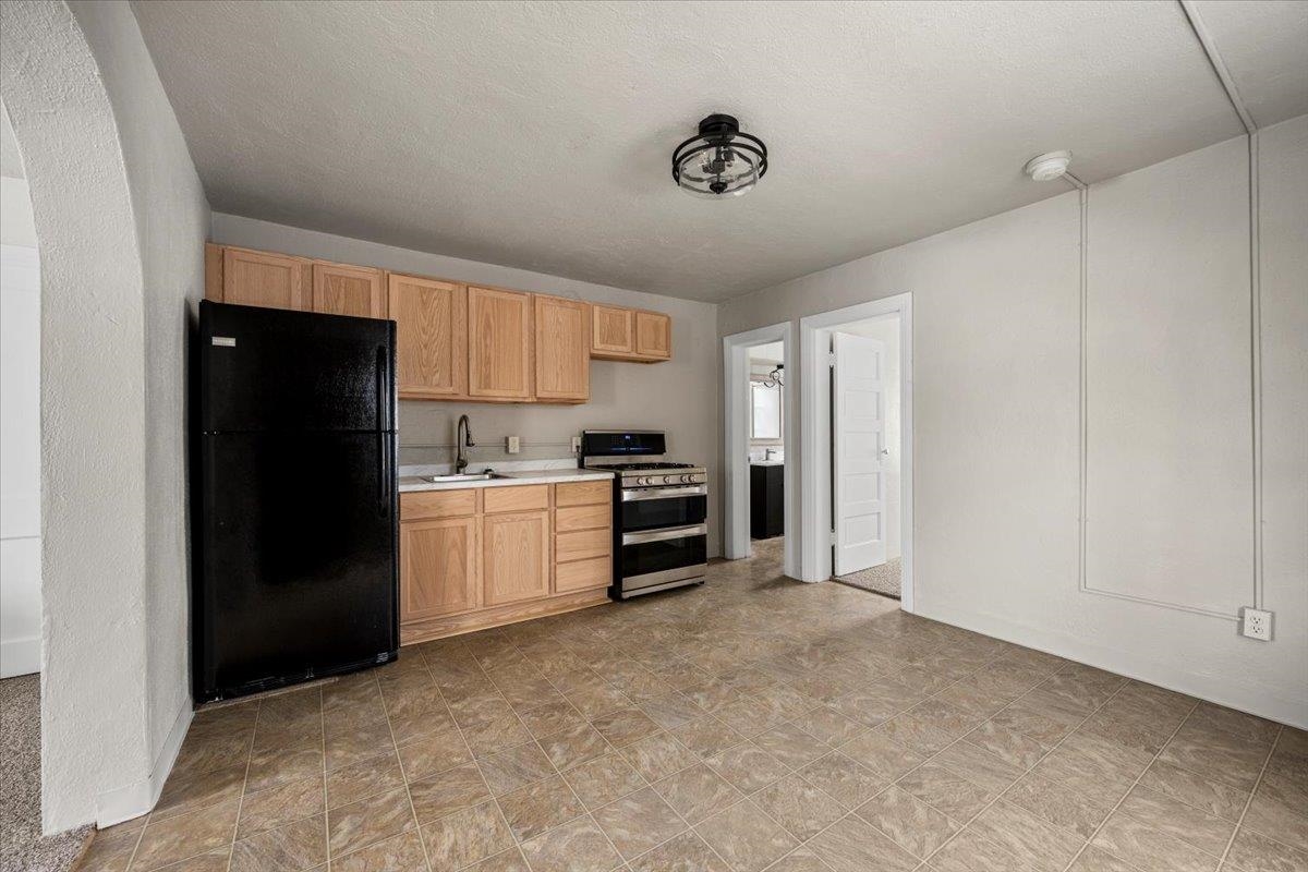 314 5th Street Property Photo 6