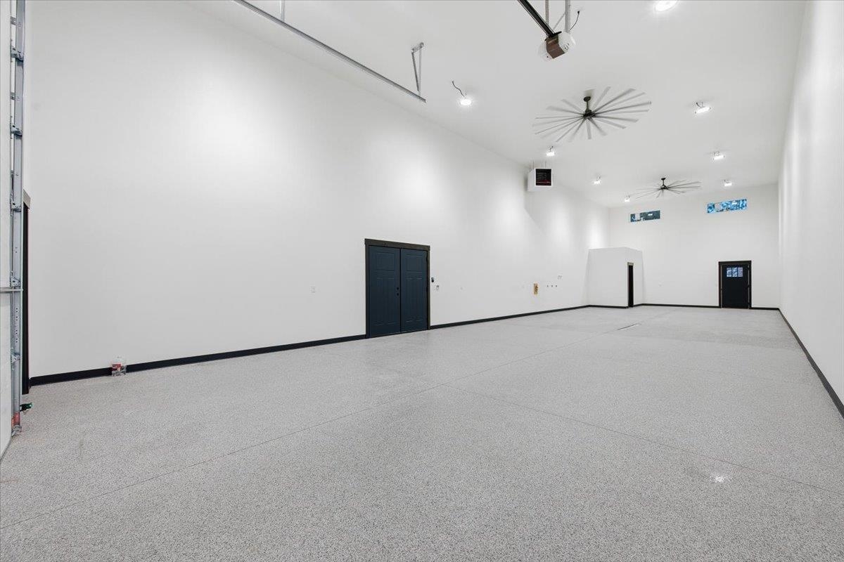 11279 Black Forest Road Property Photo 7