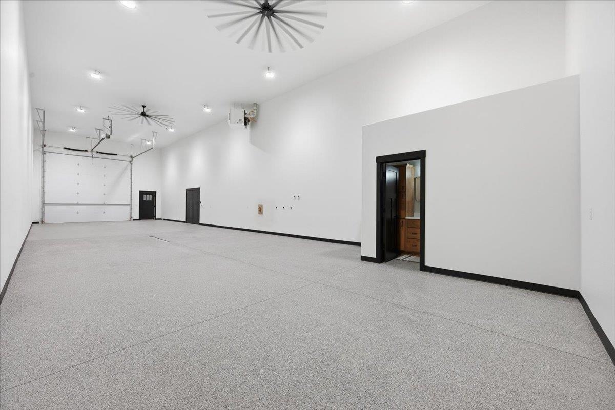 11279 Black Forest Road Property Photo 8