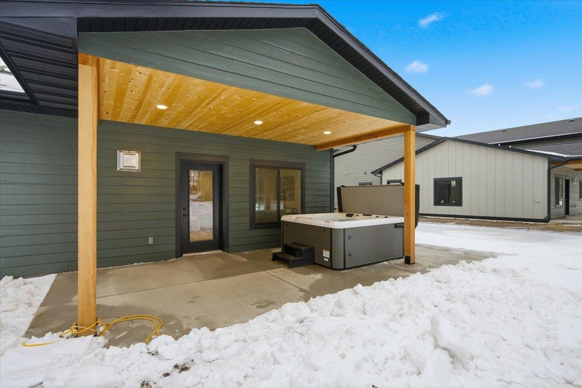 11279 Black Forest Road Property Photo 15
