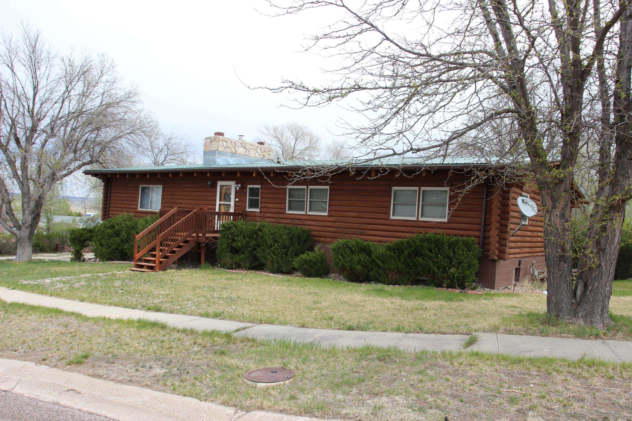 1004 F Street Property Photo 2