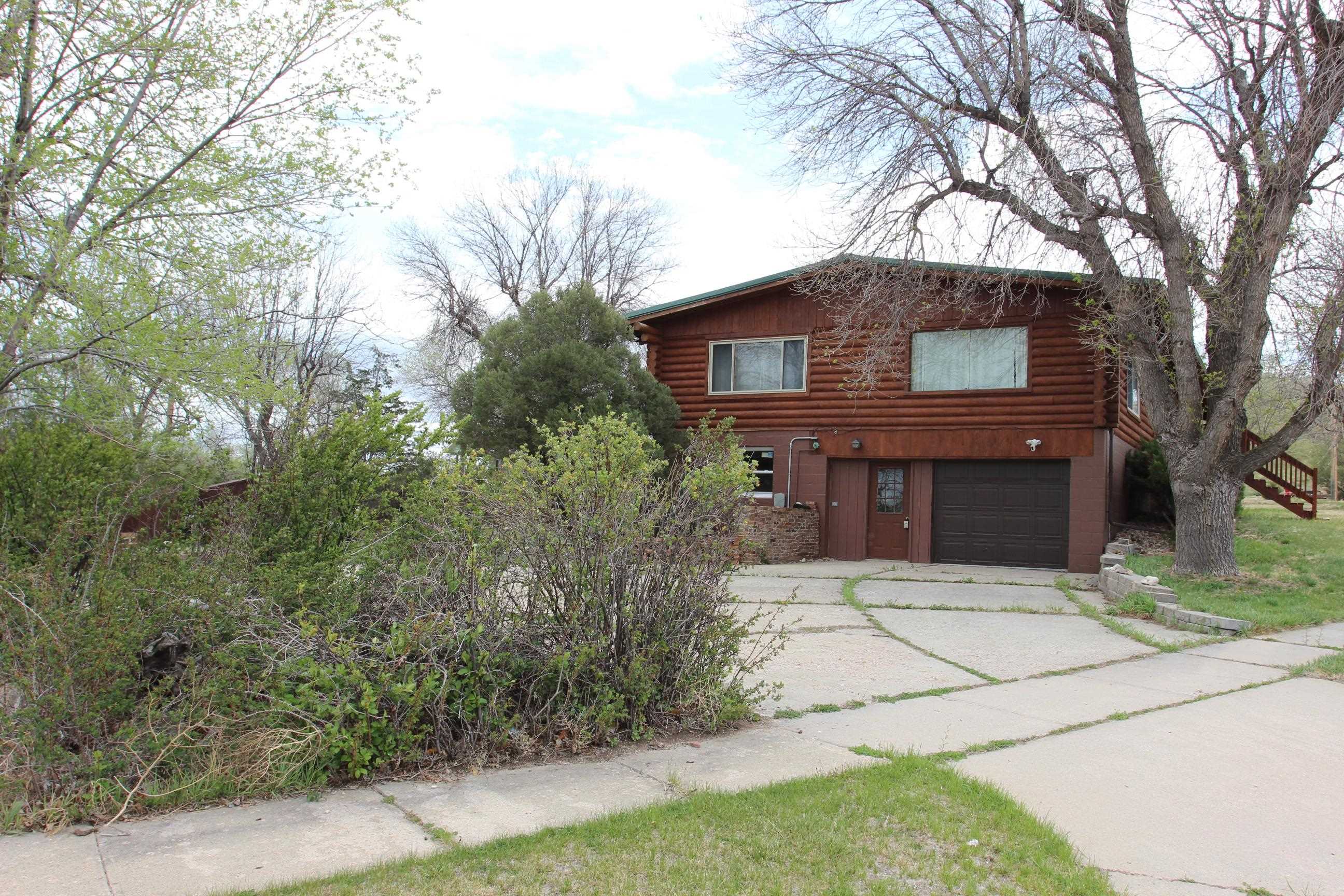 1004 F Street Property Photo 3