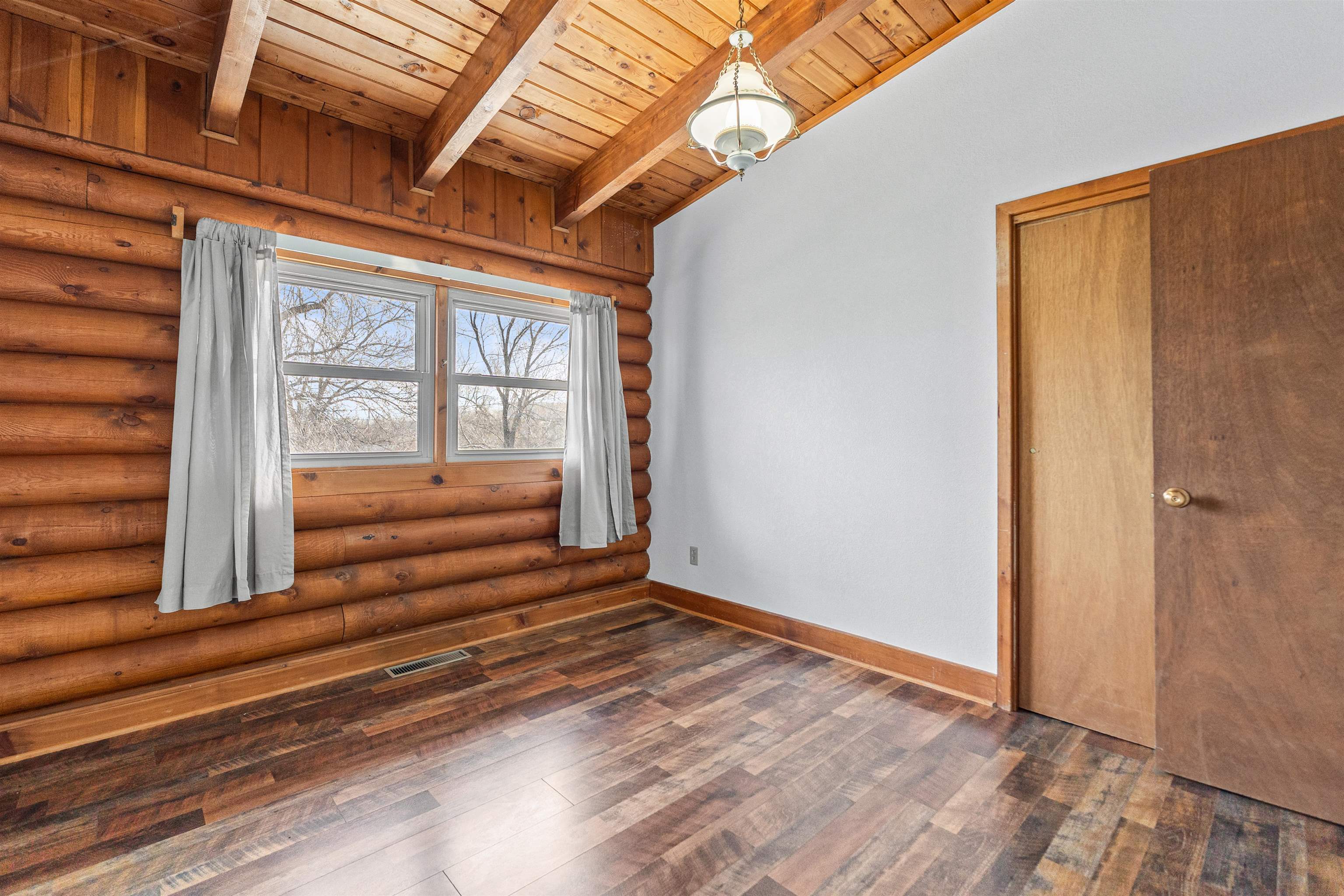 1004 F Street Property Photo 24