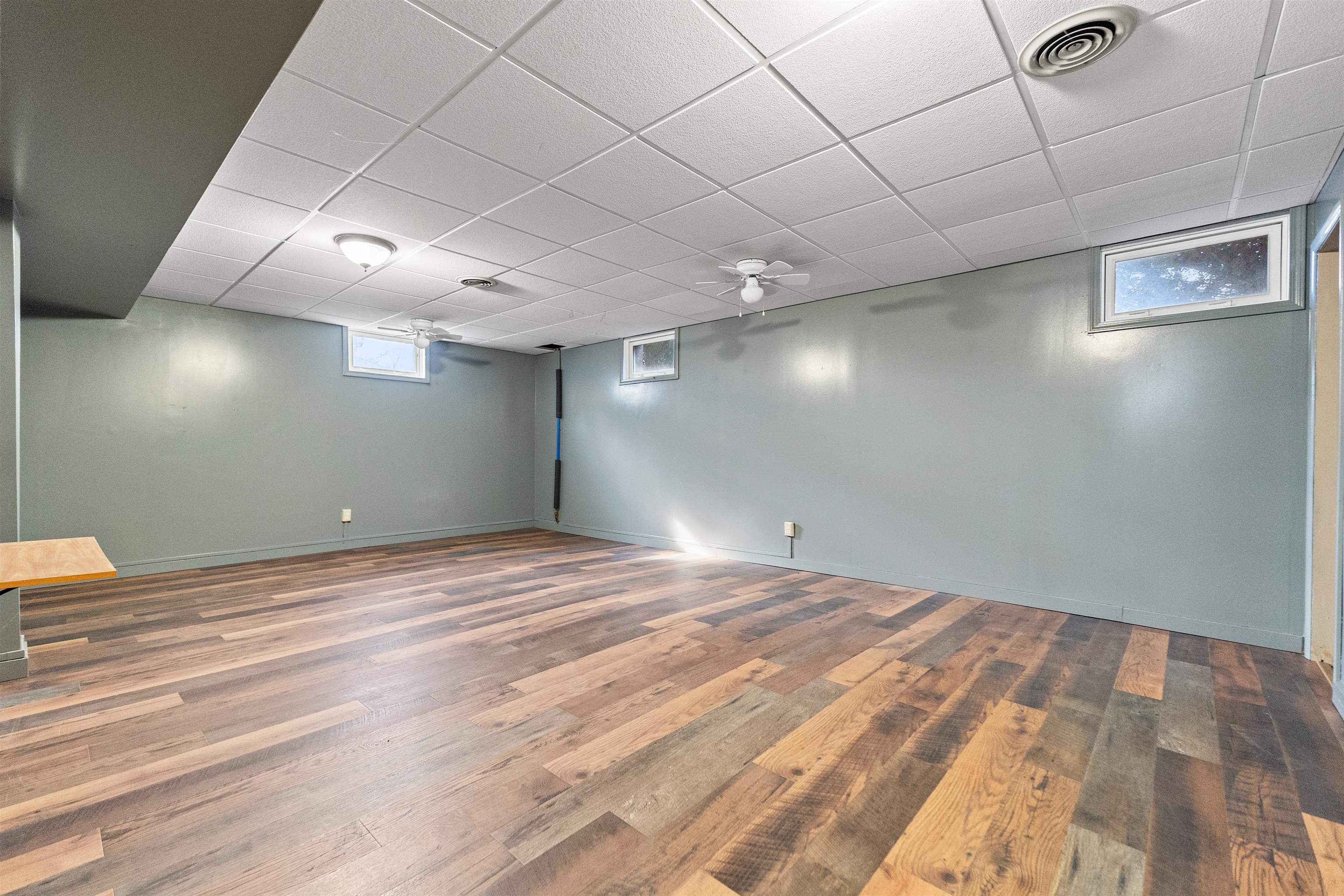 1004 F Street Property Photo 32