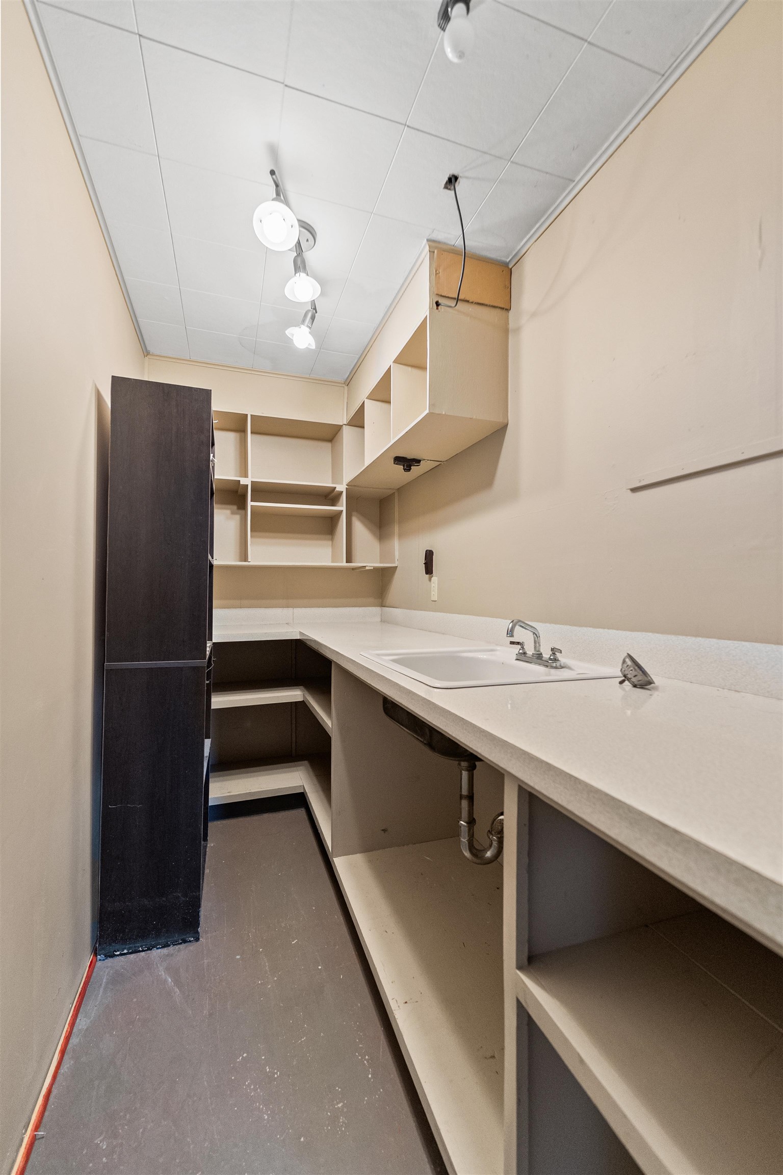 1004 F Street Property Photo 34