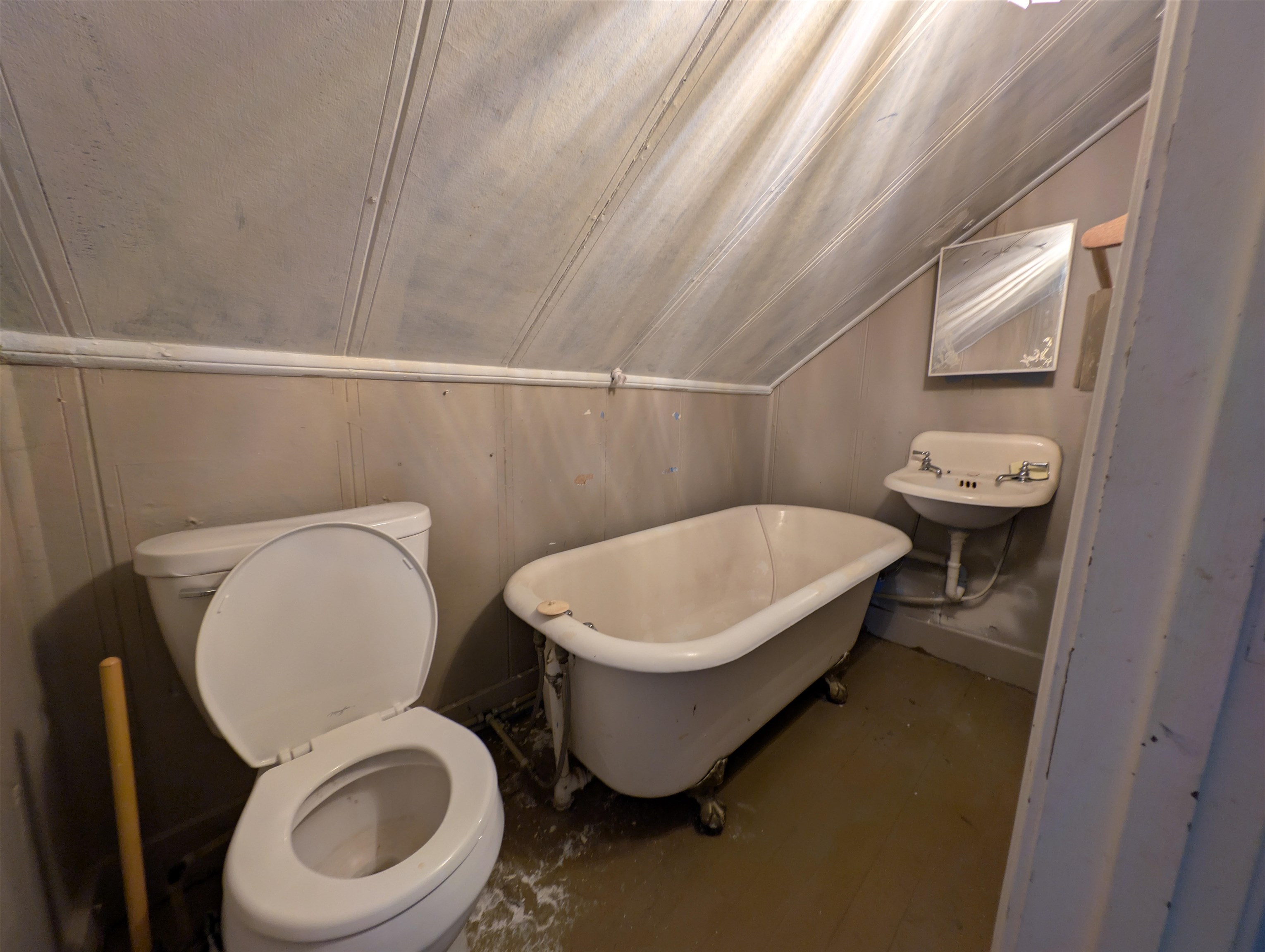 424 Williams Street Property Photo 17