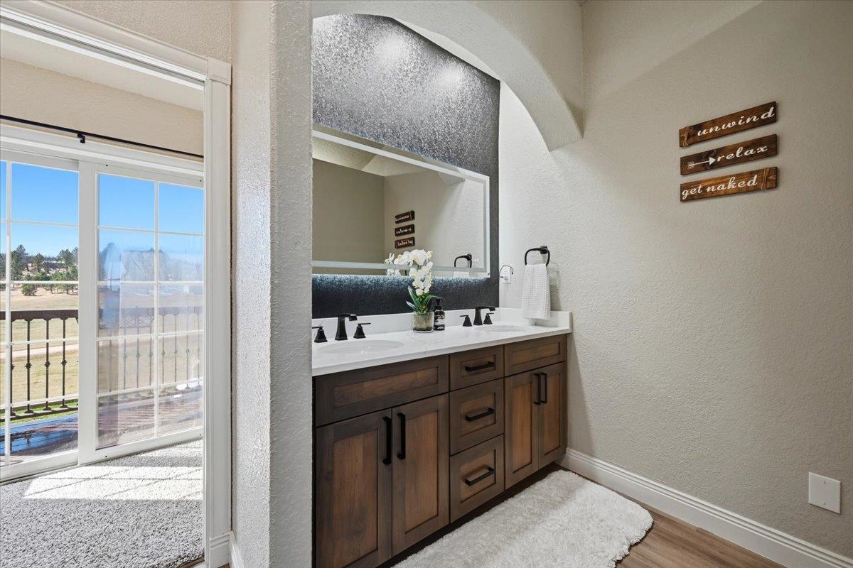 12312 Stampede Road Property Photo 4