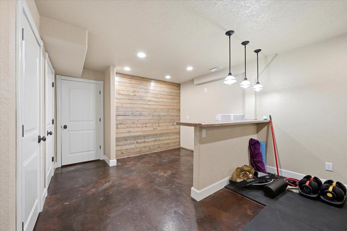 12312 Stampede Road Property Photo 12