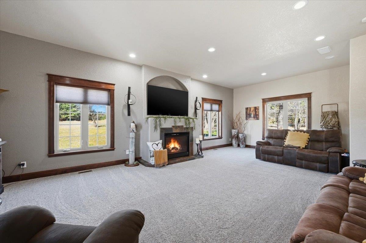 12312 Stampede Road Property Photo 31