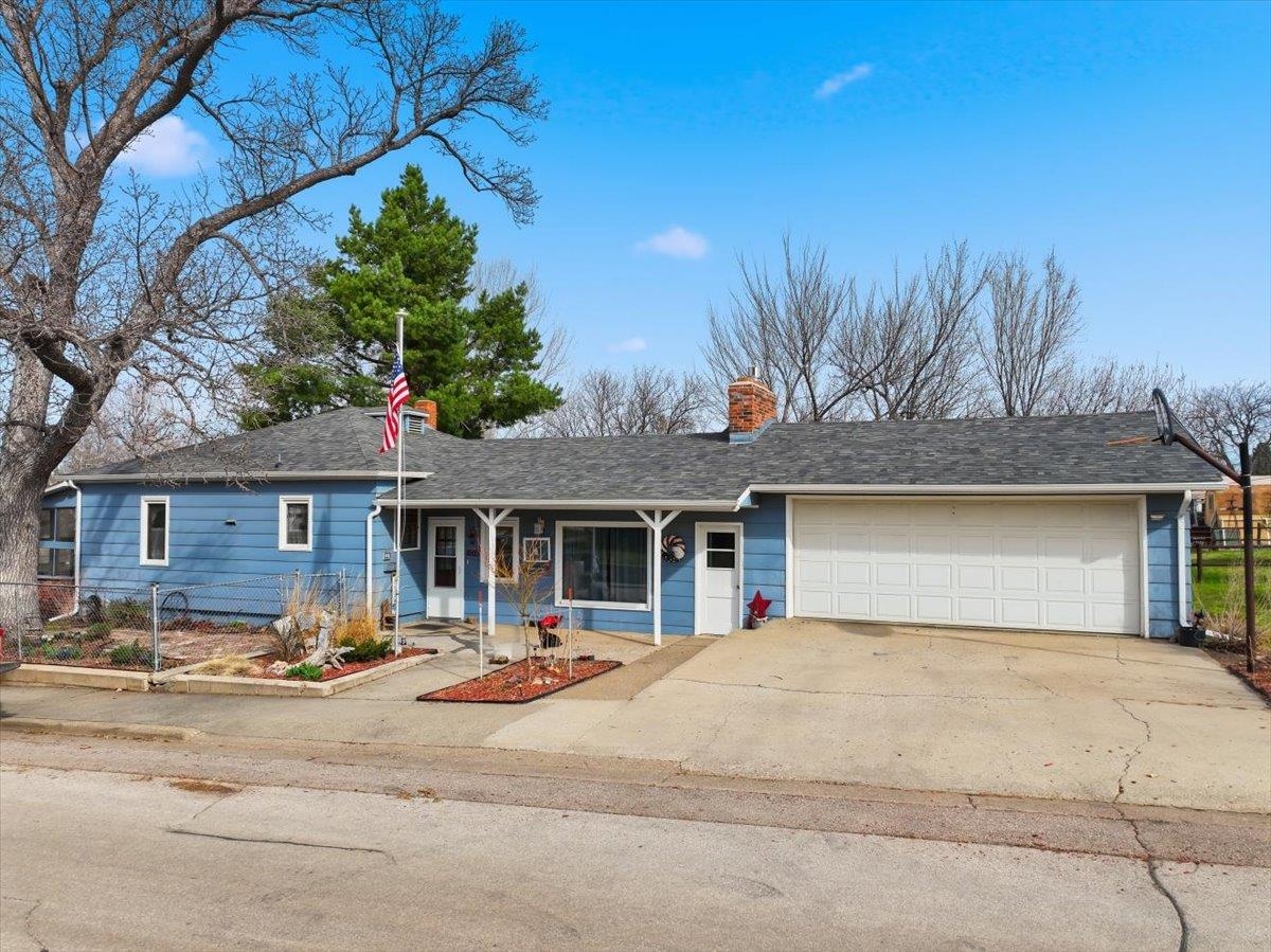 1003 Perkins Street Property Photo 1