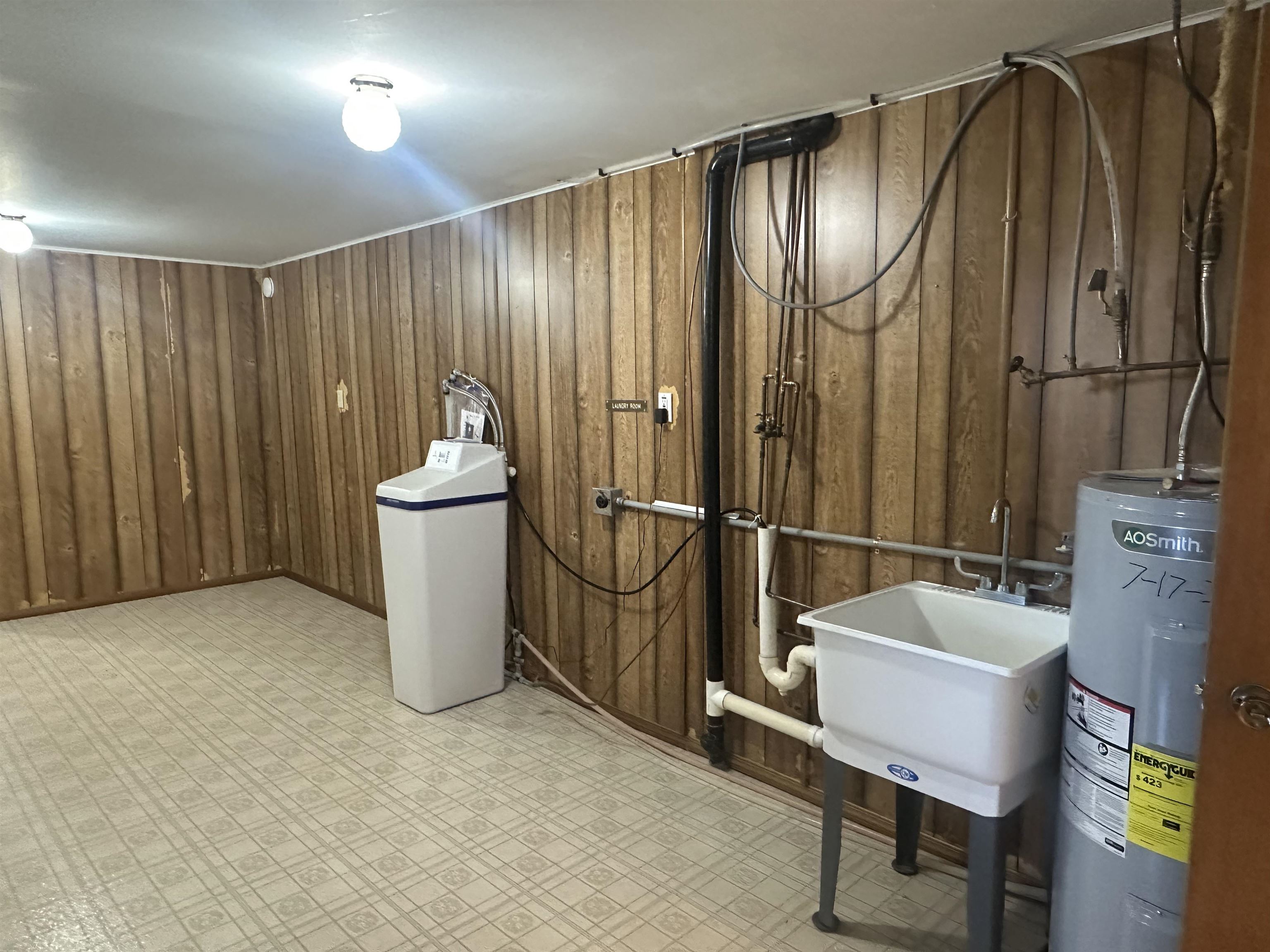 1104 C Street Property Photo 27