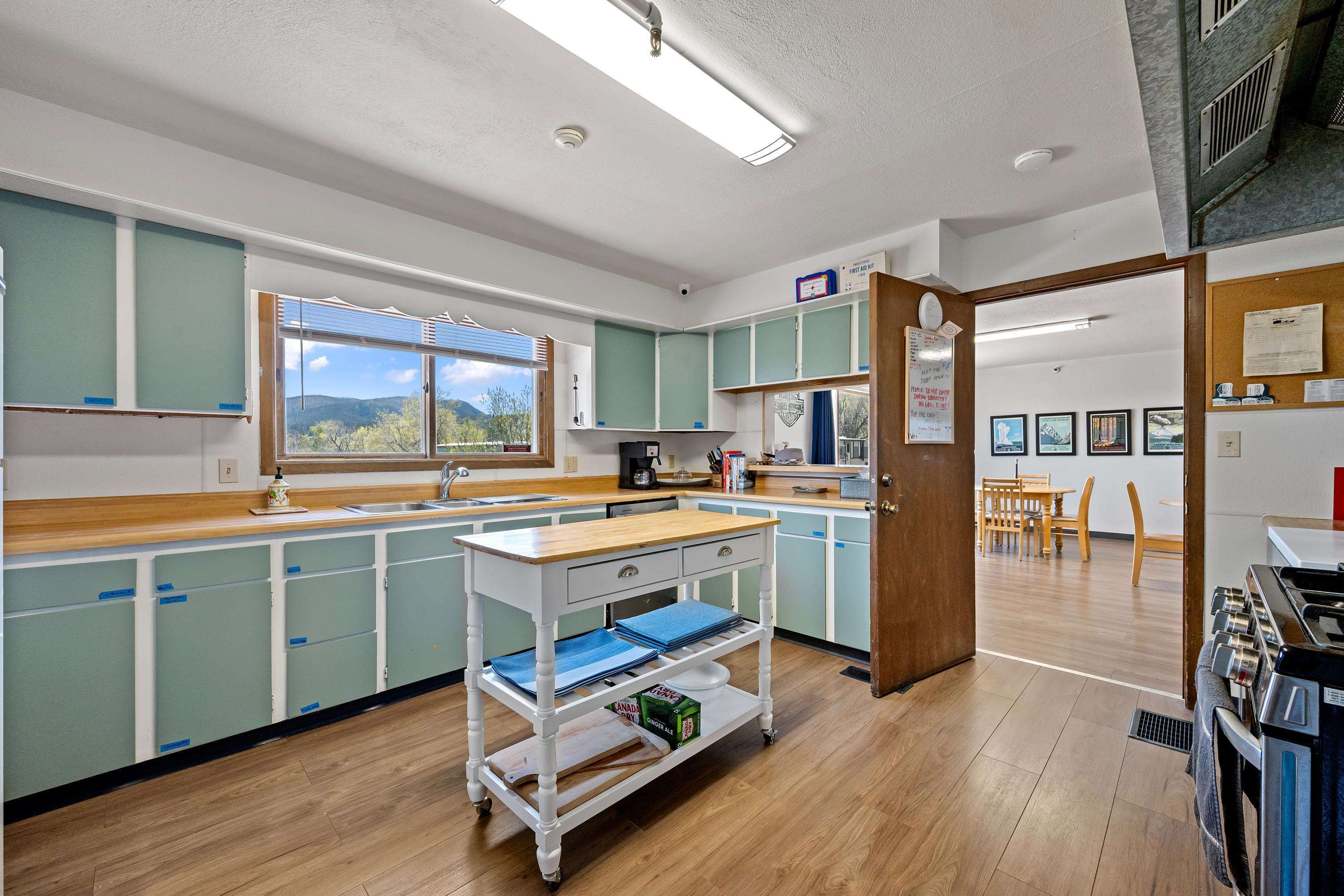 1105 5th Street Property Photo 7