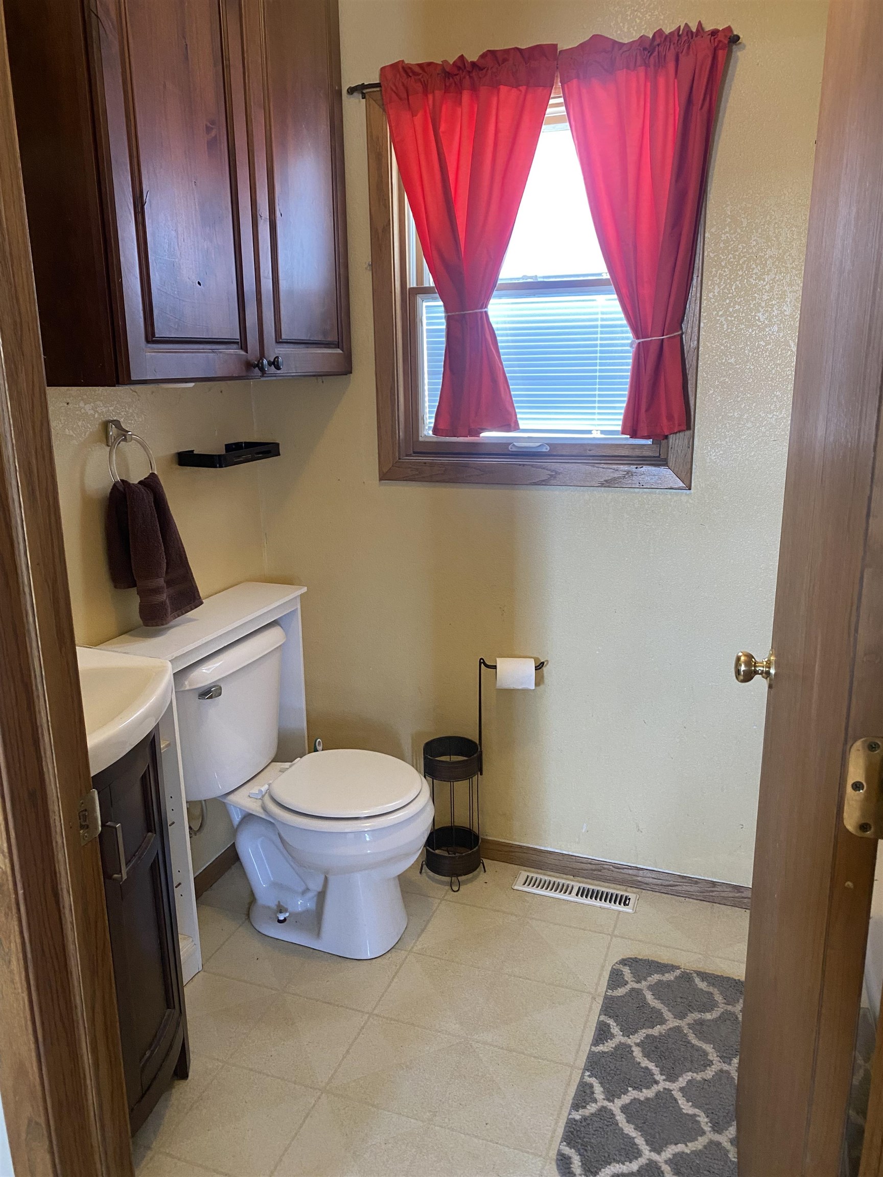 301 Us Highway 85 Property Photo 8