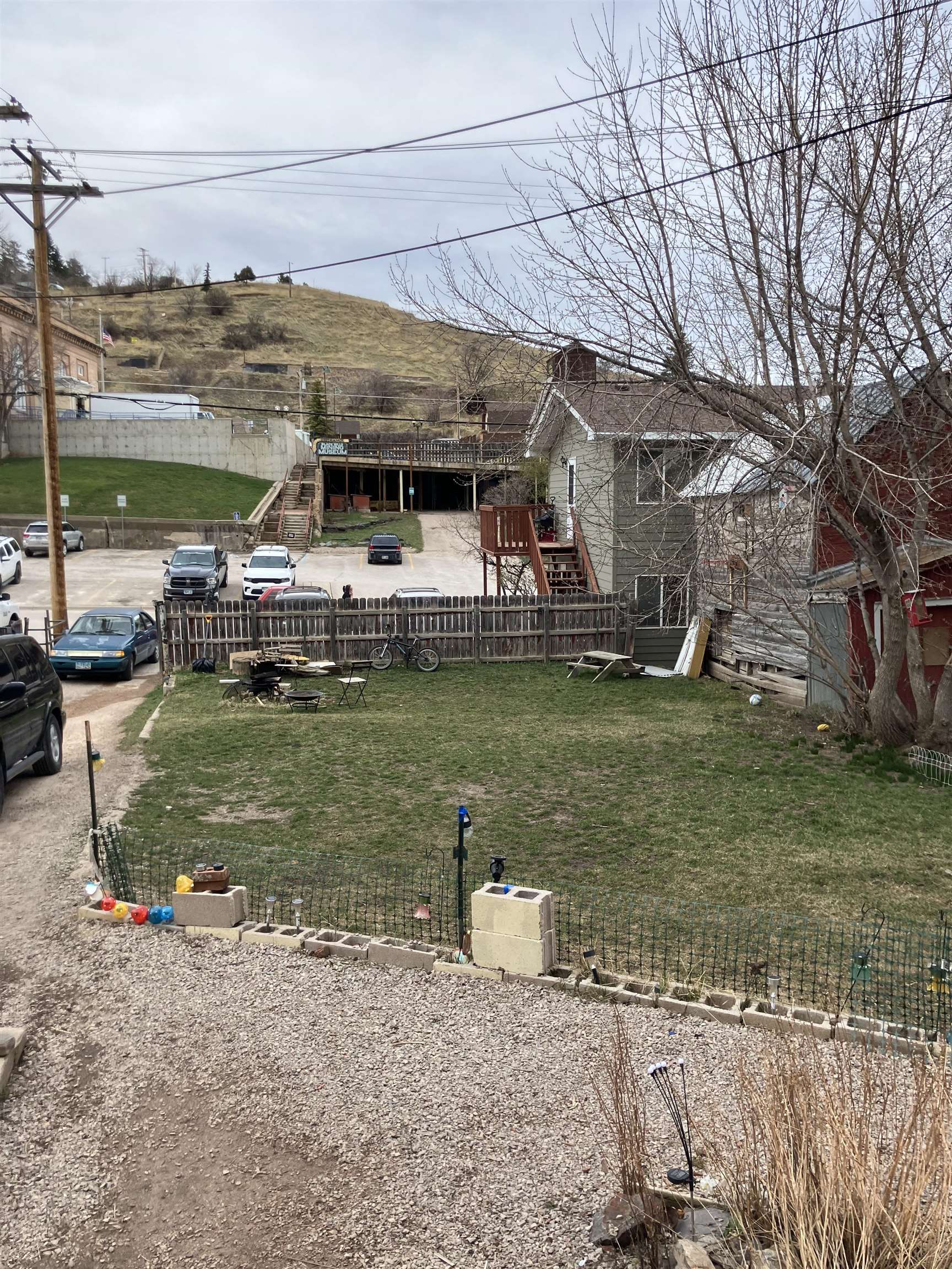 330 Gwinn Avenue Property Photo 14