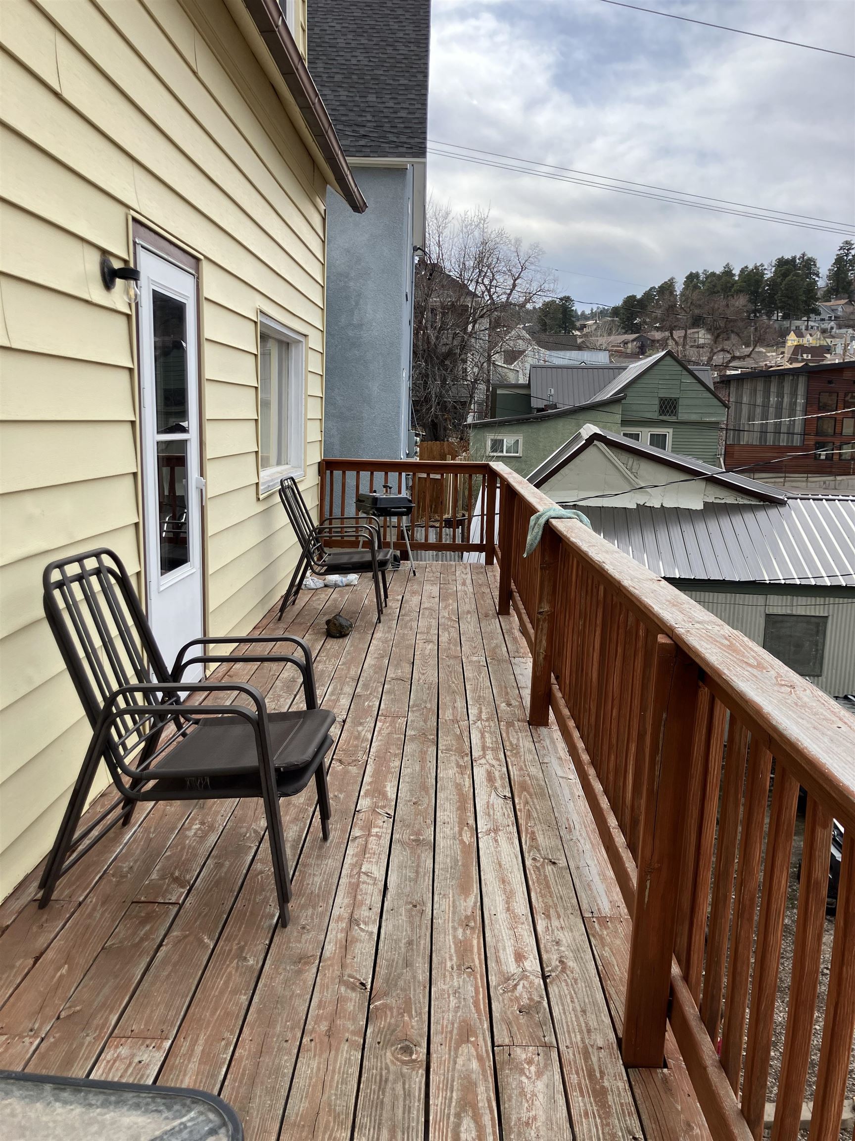 330 Gwinn Avenue Property Photo 16