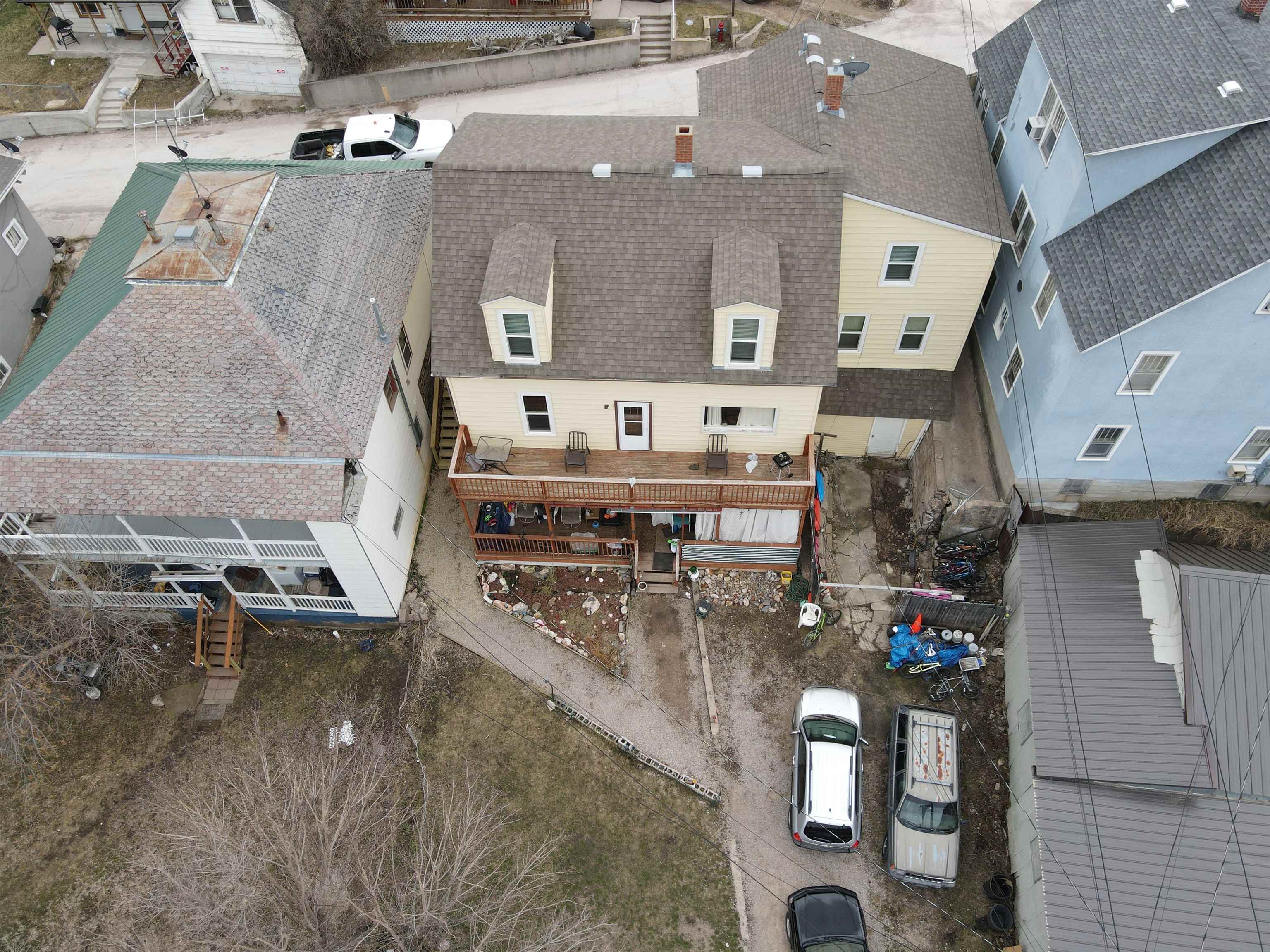 330 Gwinn Avenue Property Photo 17