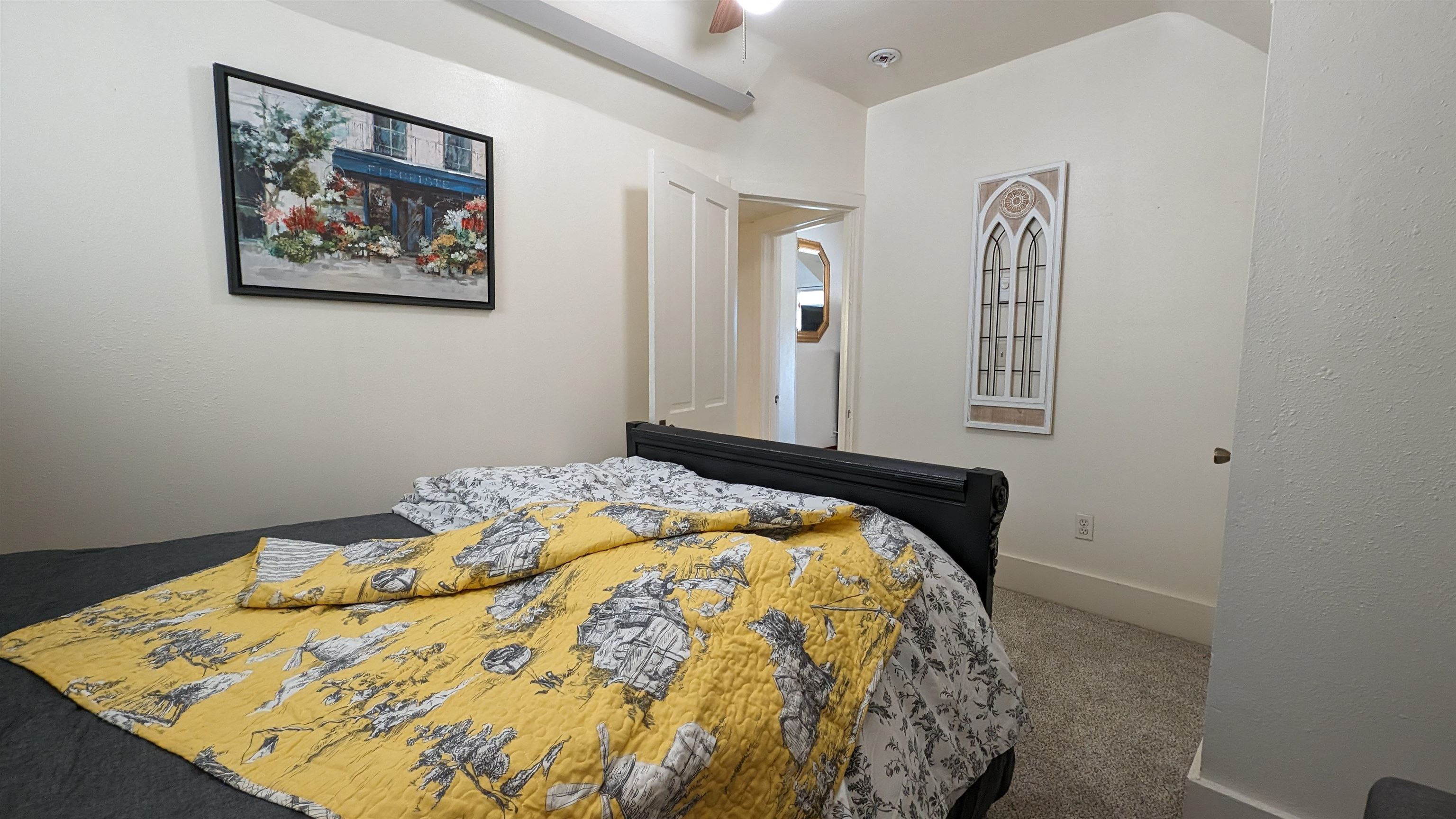 610 Sawyer Street Property Photo 22